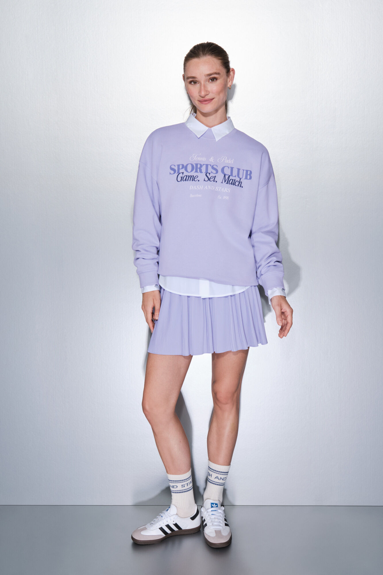 Dash and Stars Saia plissada lil&aacute;s com forro de tela rosa