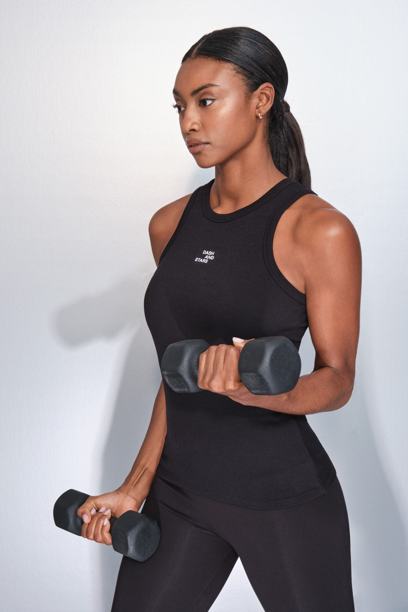 Dash and Stars T-shirt halter preto de algod&atilde;o canelado