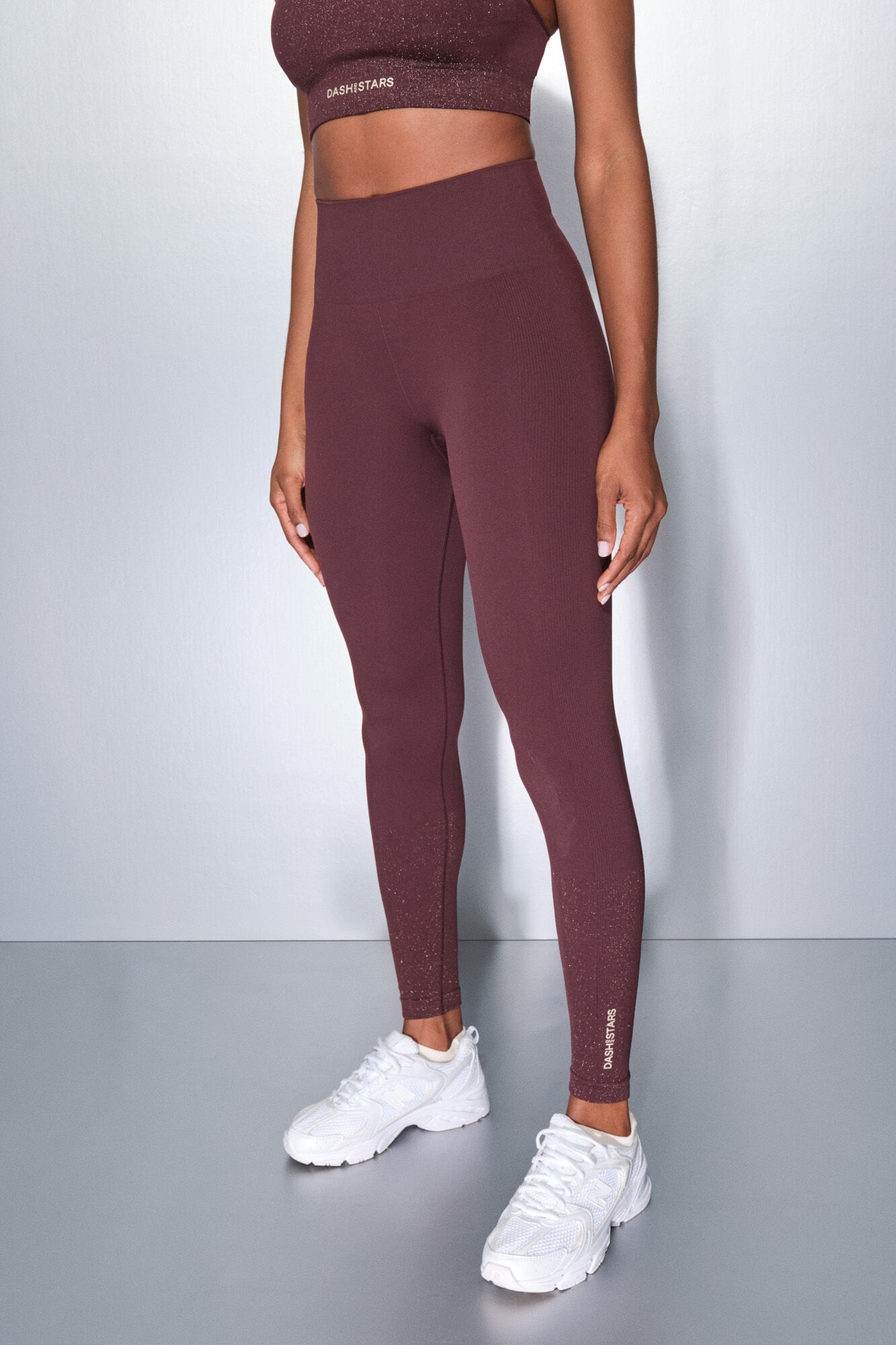 Dash and Stars Leggings roxas SEAMLESS COMFORT vermelho