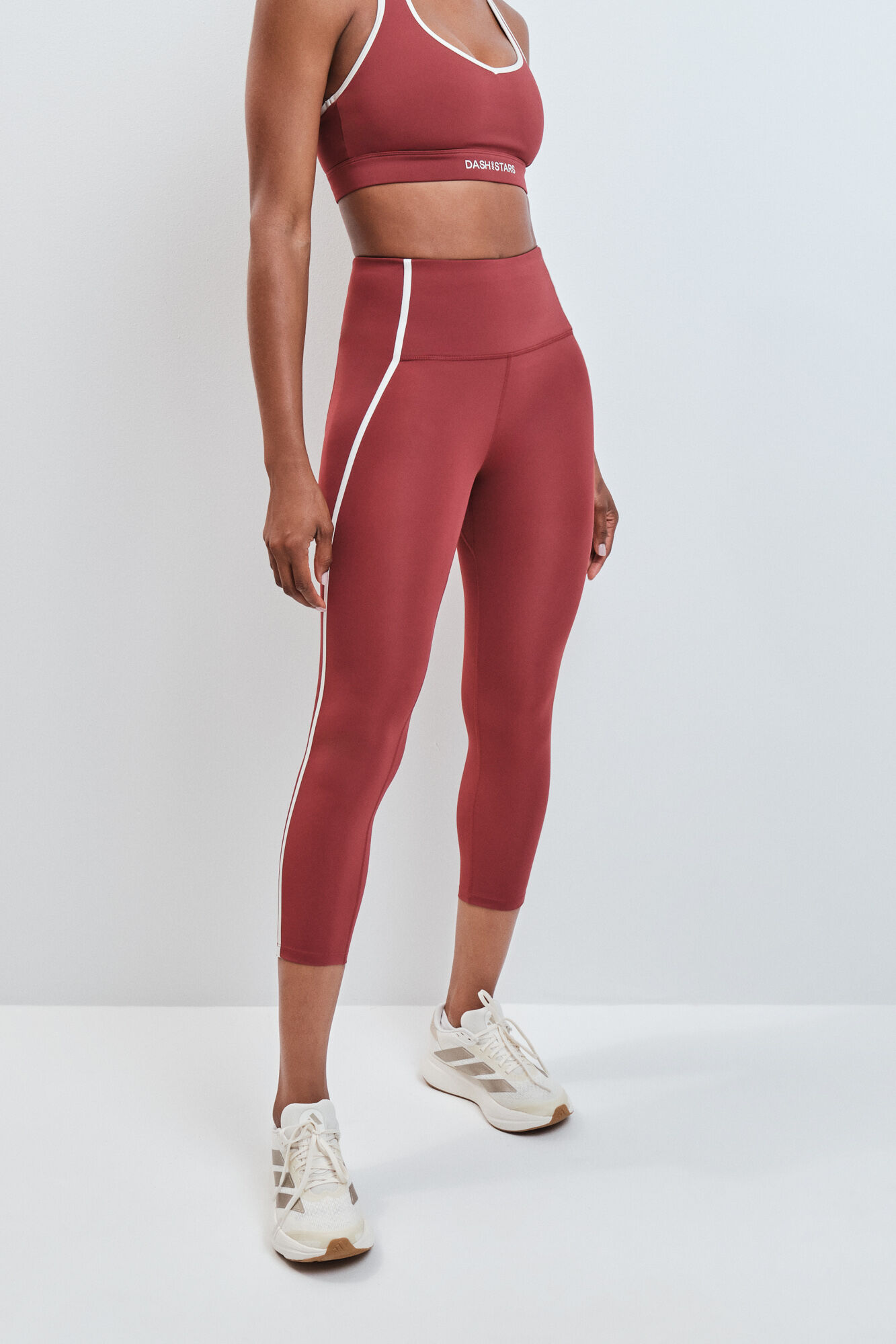 Dash and Stars Leggings crop 4D STRETCH burgundy rojo