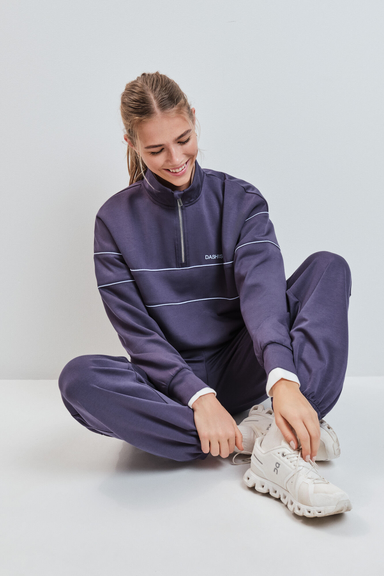 Dash and Stars Cal&ccedil;a comprida larga cinzenta