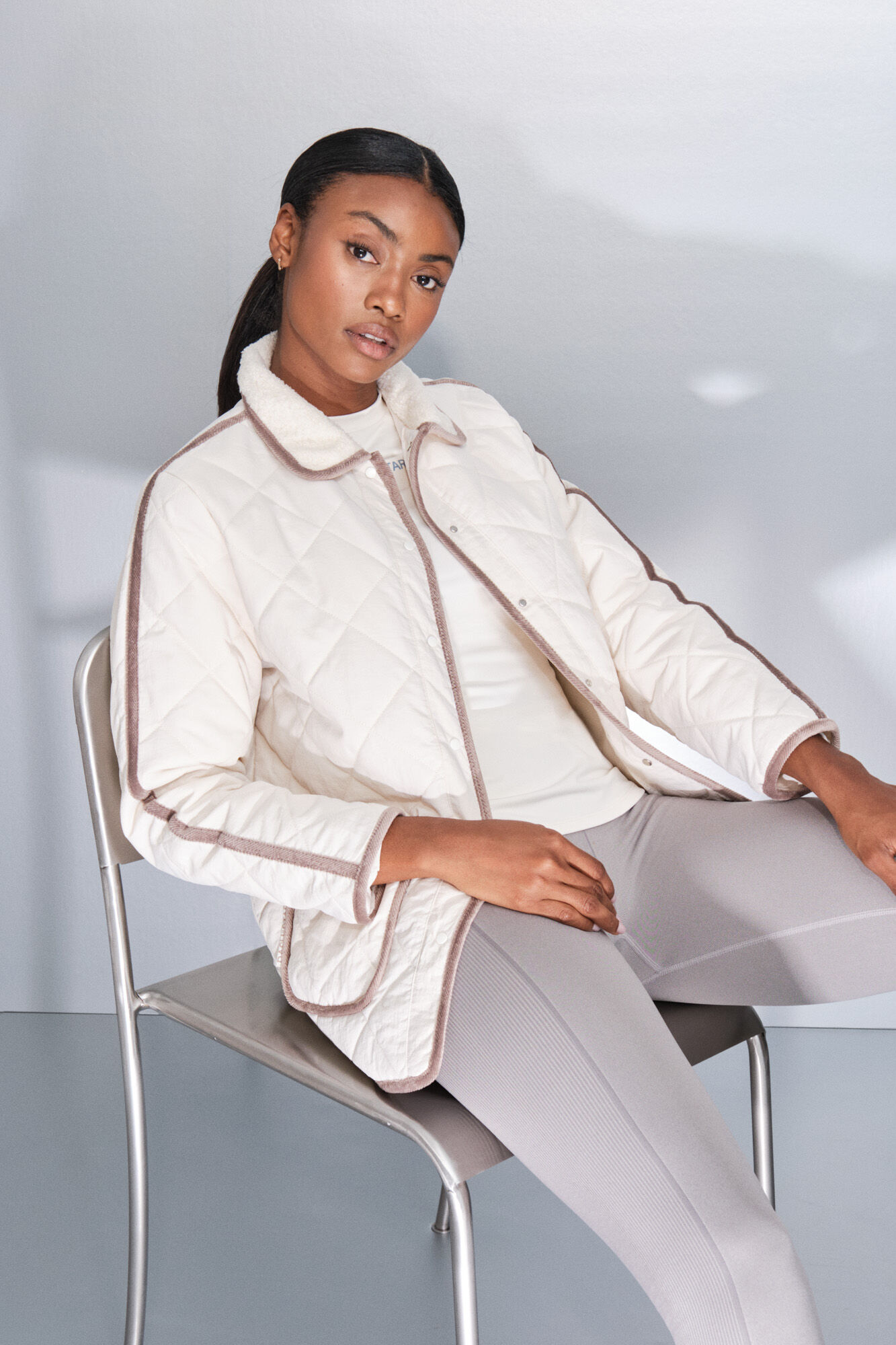 Dash and Stars Chaqueta acolchada rombos beige beige