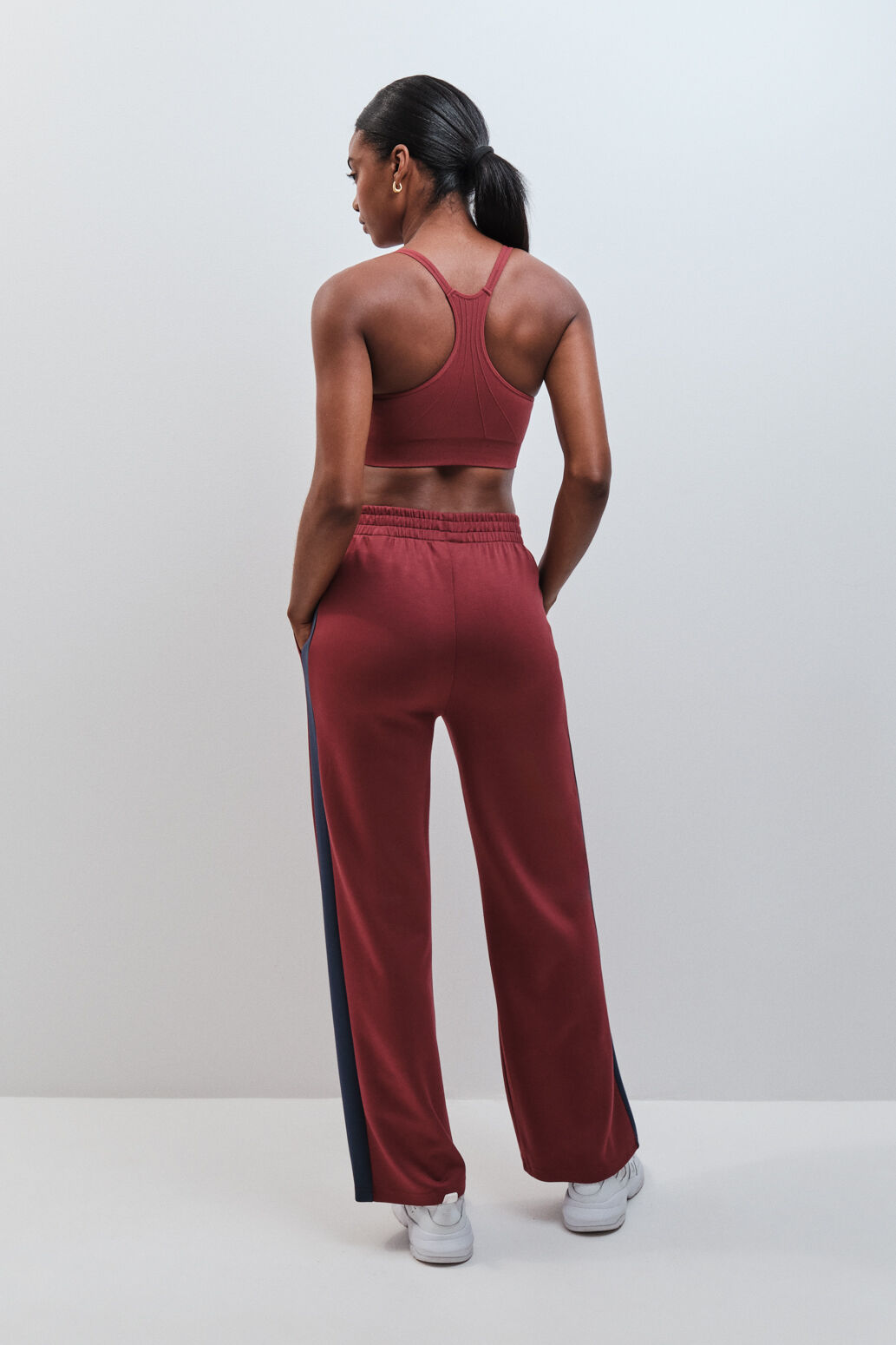 Dash and Stars Cal&ccedil;a comprida larga soft touch gren&aacute; vermelho