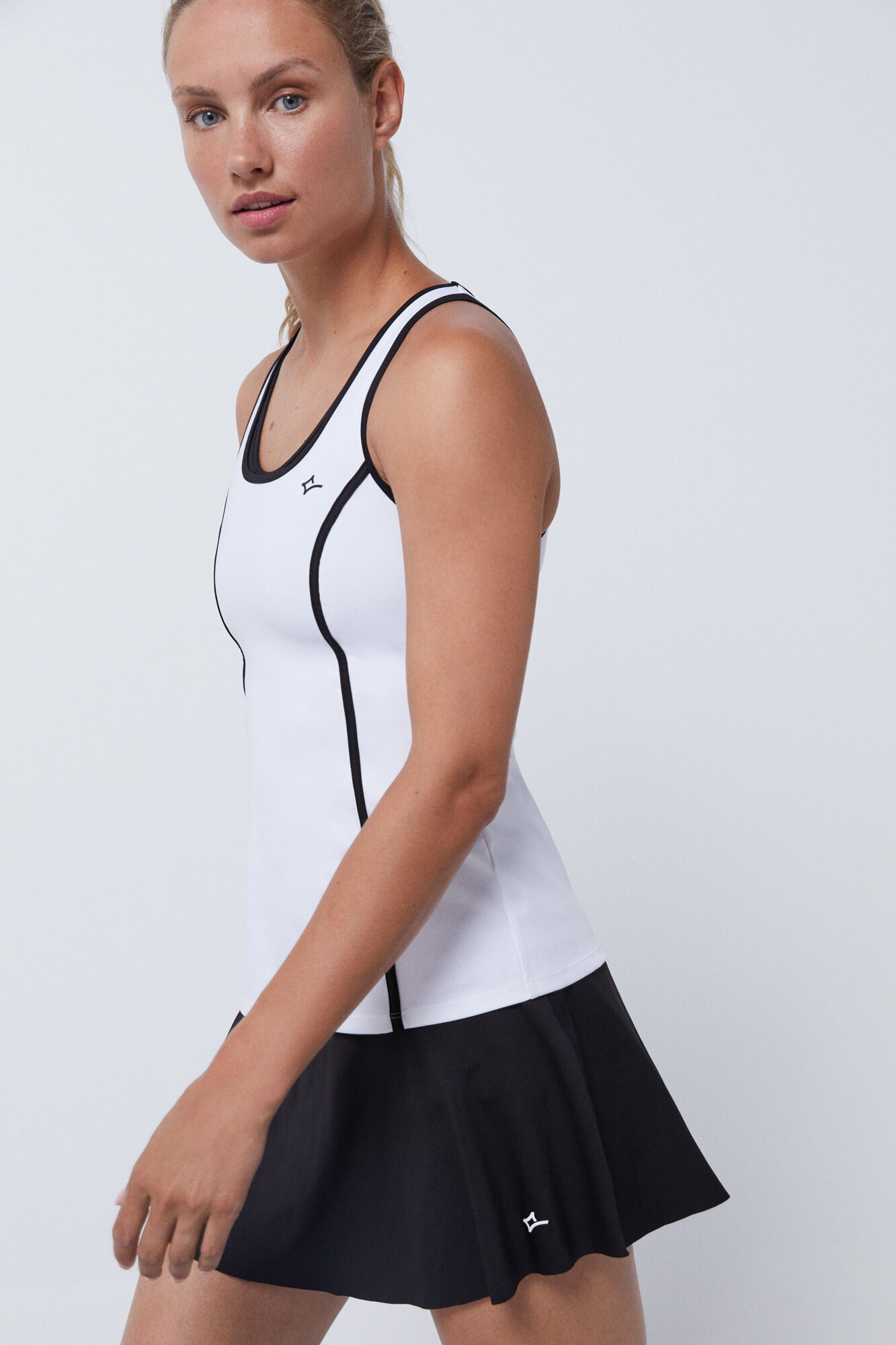 Faldas de p del y tenis para mujer Dash and Stars