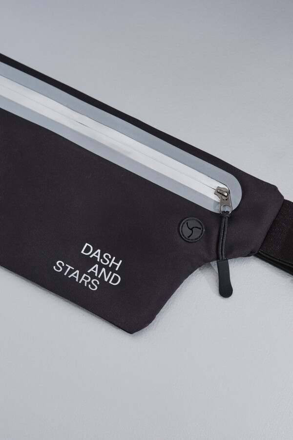 Dash and Stars Bolsa de cintura preta extra plana preto