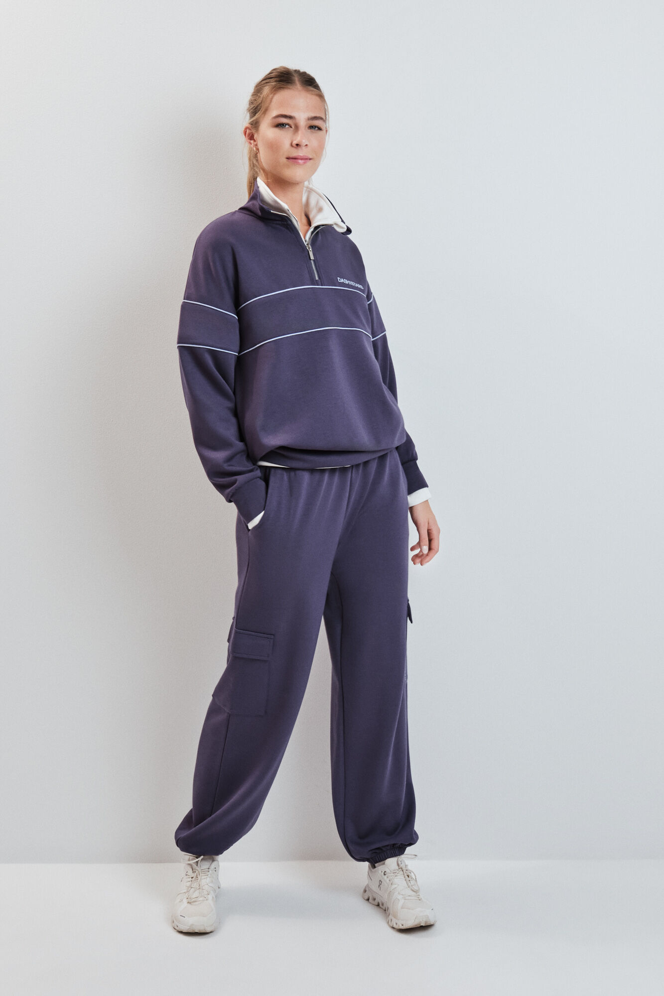 Dash and Stars Casaco gola alta com fecho-&eacute;clair cinzento cinzento