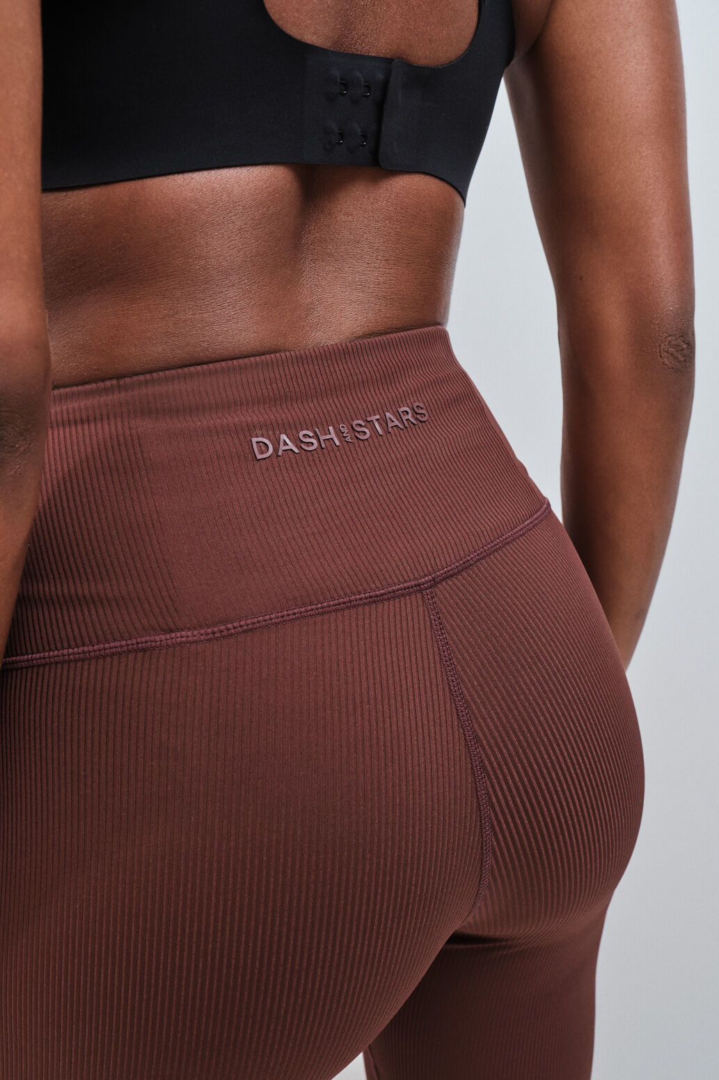 Dash and Stars Leggings flare canelados t&eacute;cnicos gren&aacute; impress&atilde;o
