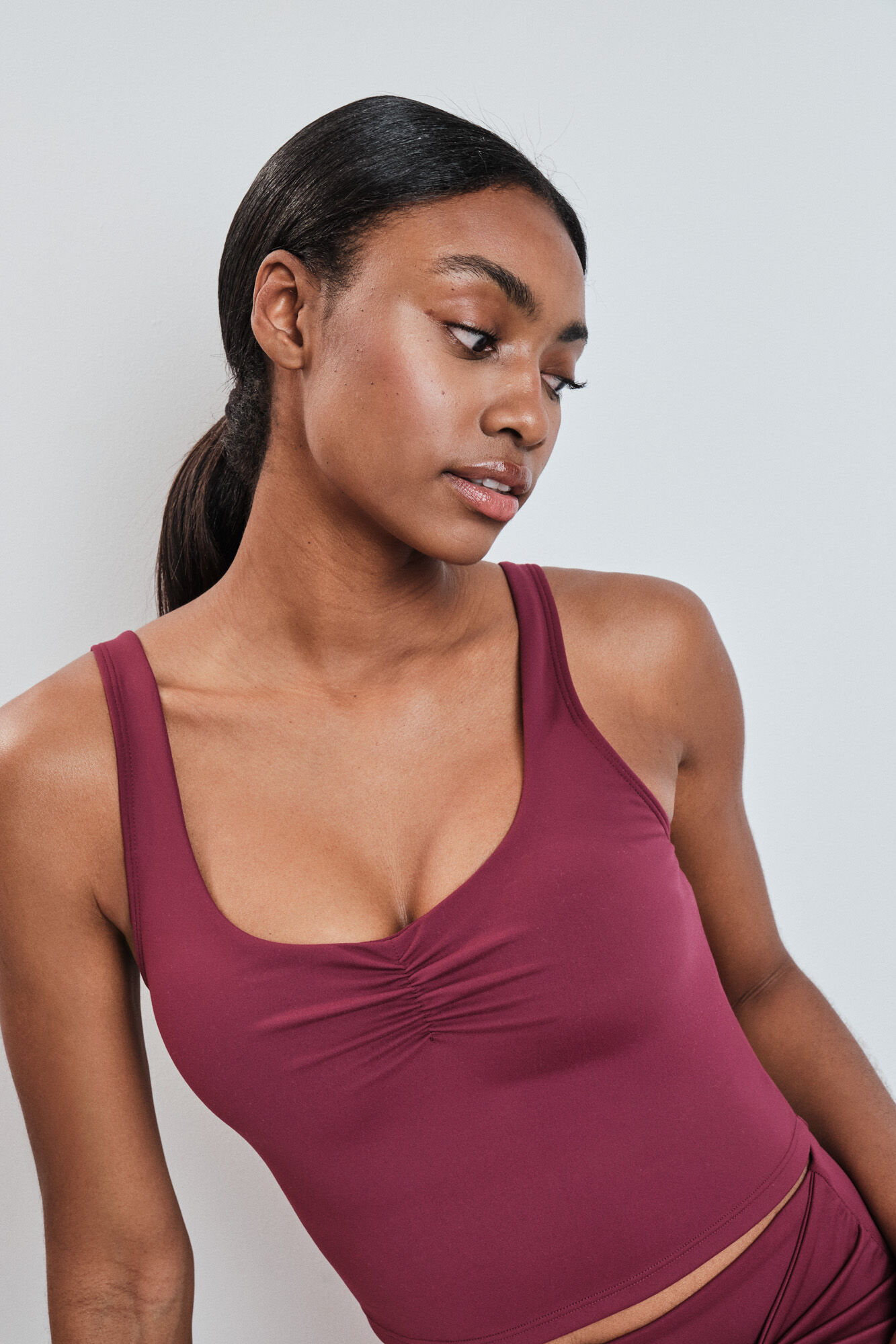 Dash and Stars Top desportivo SOFT MOVE granate vermelho