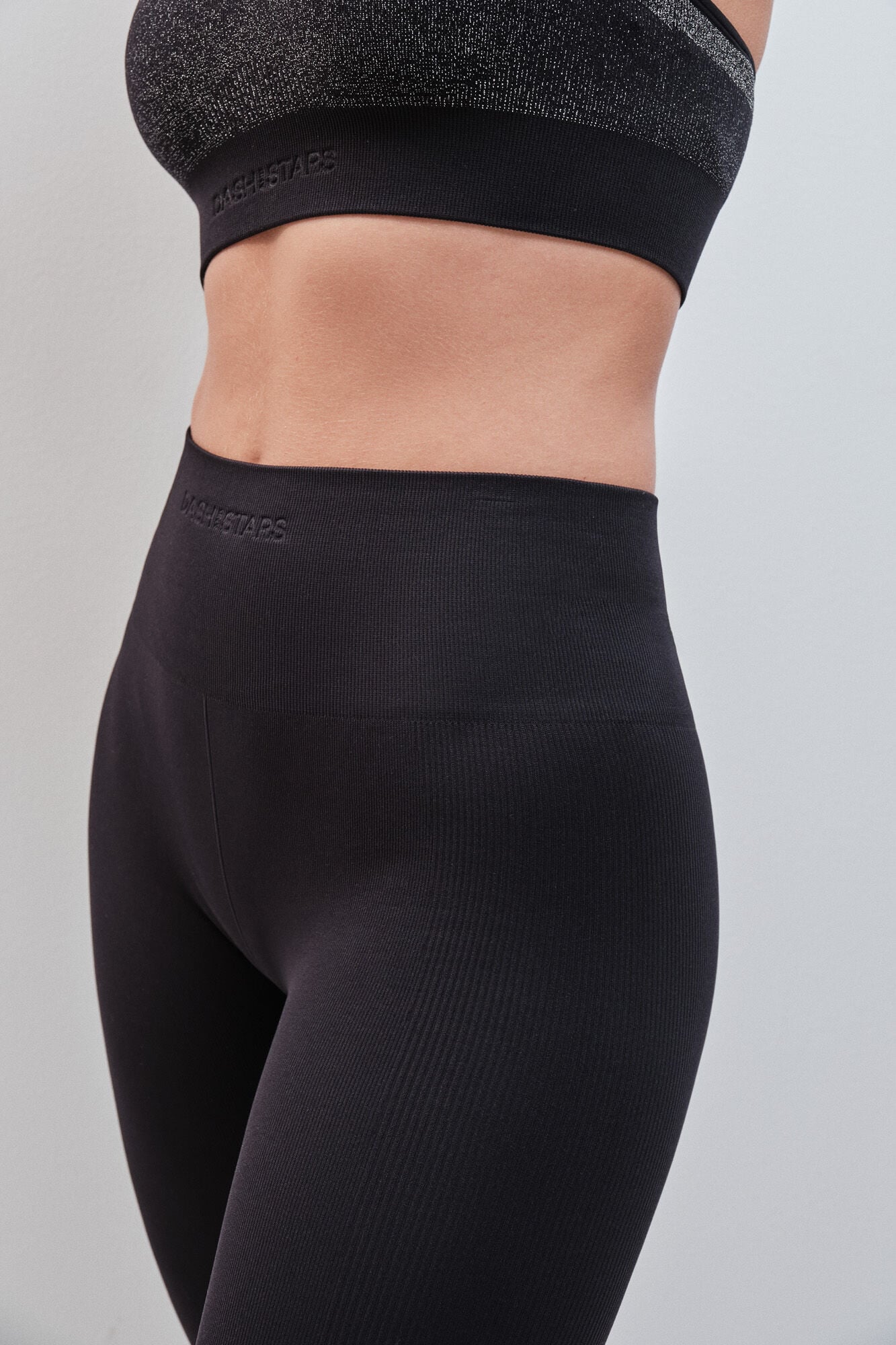Dash and Stars Leggings SEAMLESS COMFORT em lurex preto preto