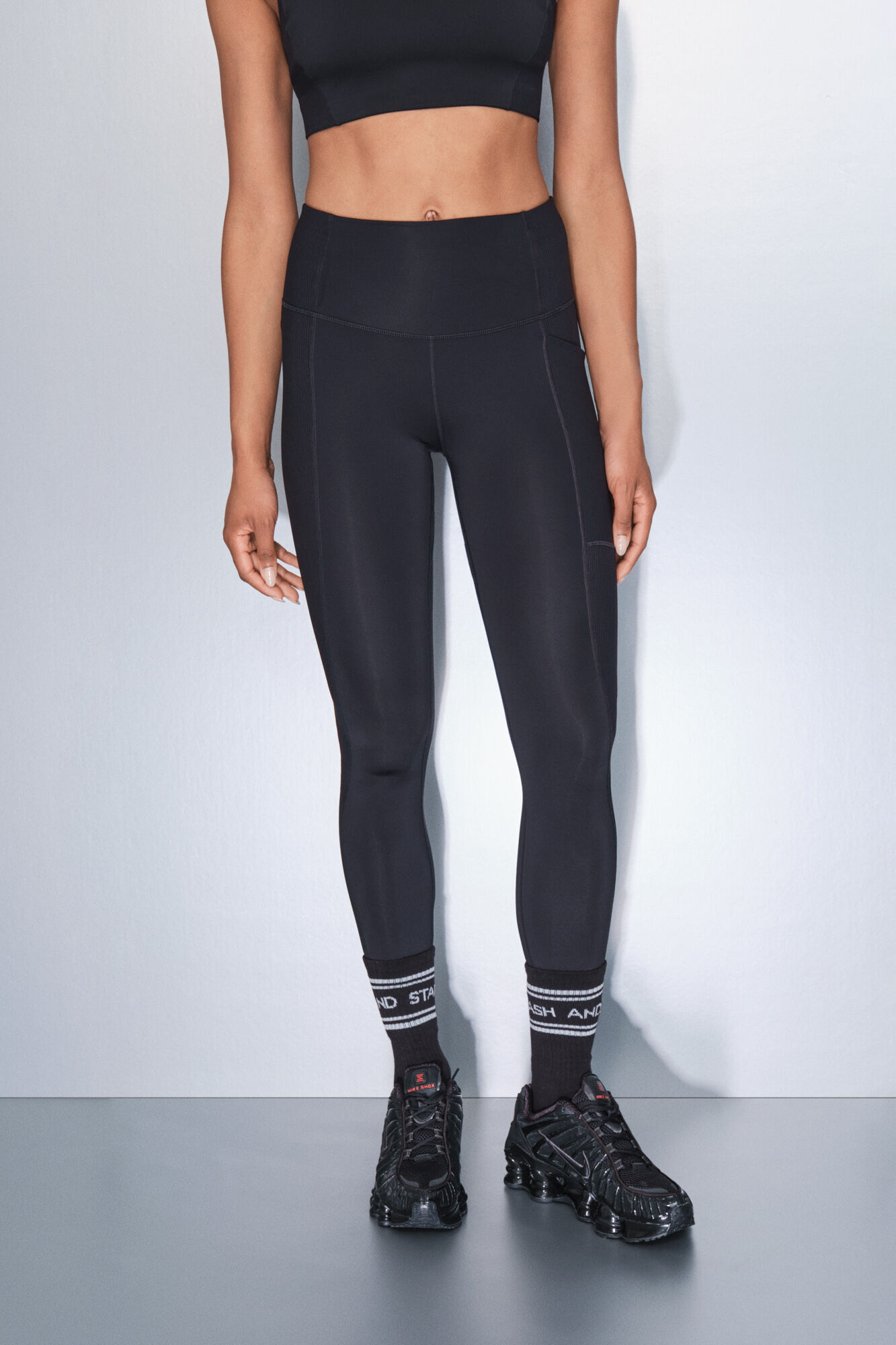 Dash and Stars Legging preta 4D STRETCH no tornozelo preto