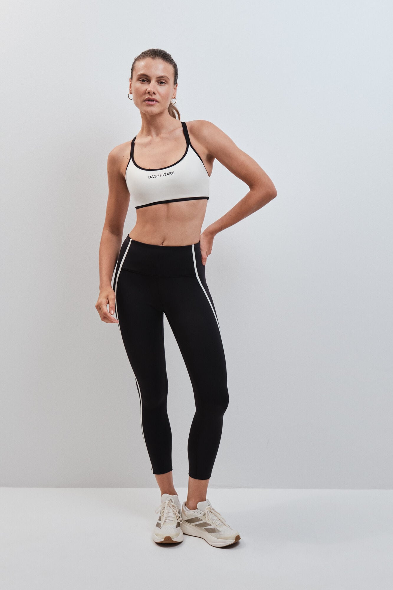 Dash and Stars Leggings crop 4D STRETCH negro