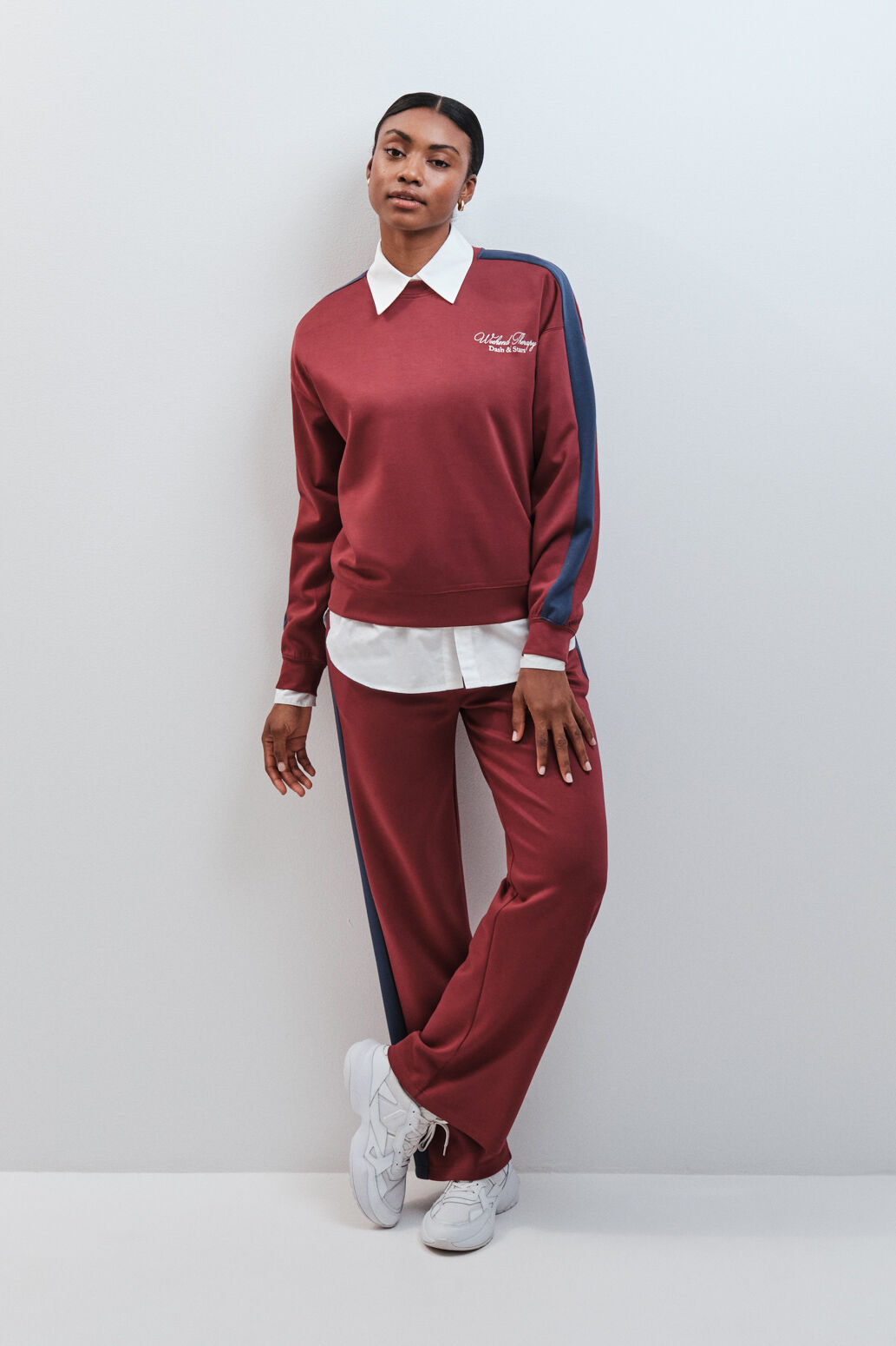 Dash and Stars Sweatshirt manga comprida soft touch gren&aacute; vermelho