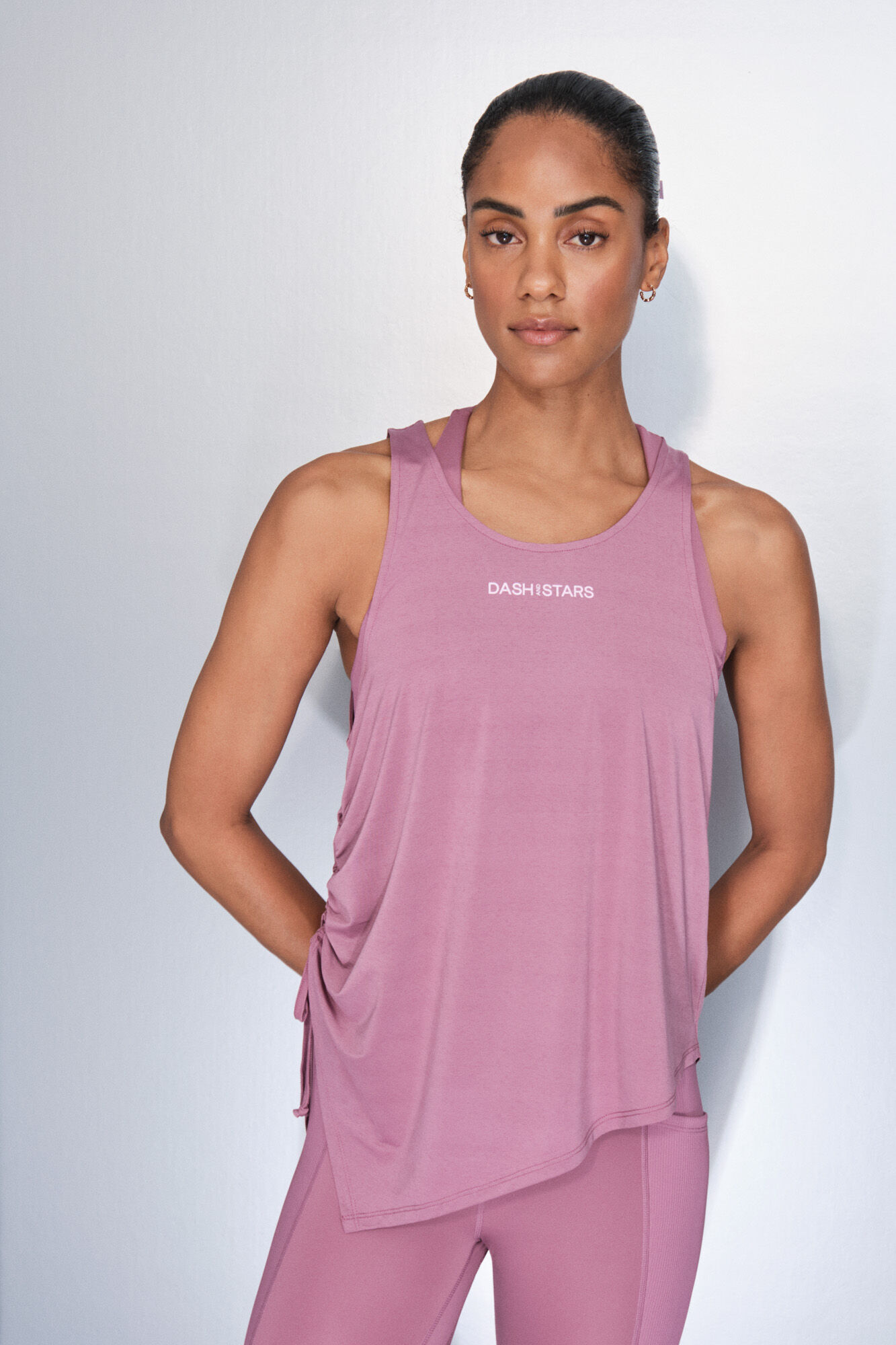 Dash and Stars Camiseta halter asim&eacute;trica rosa rosa