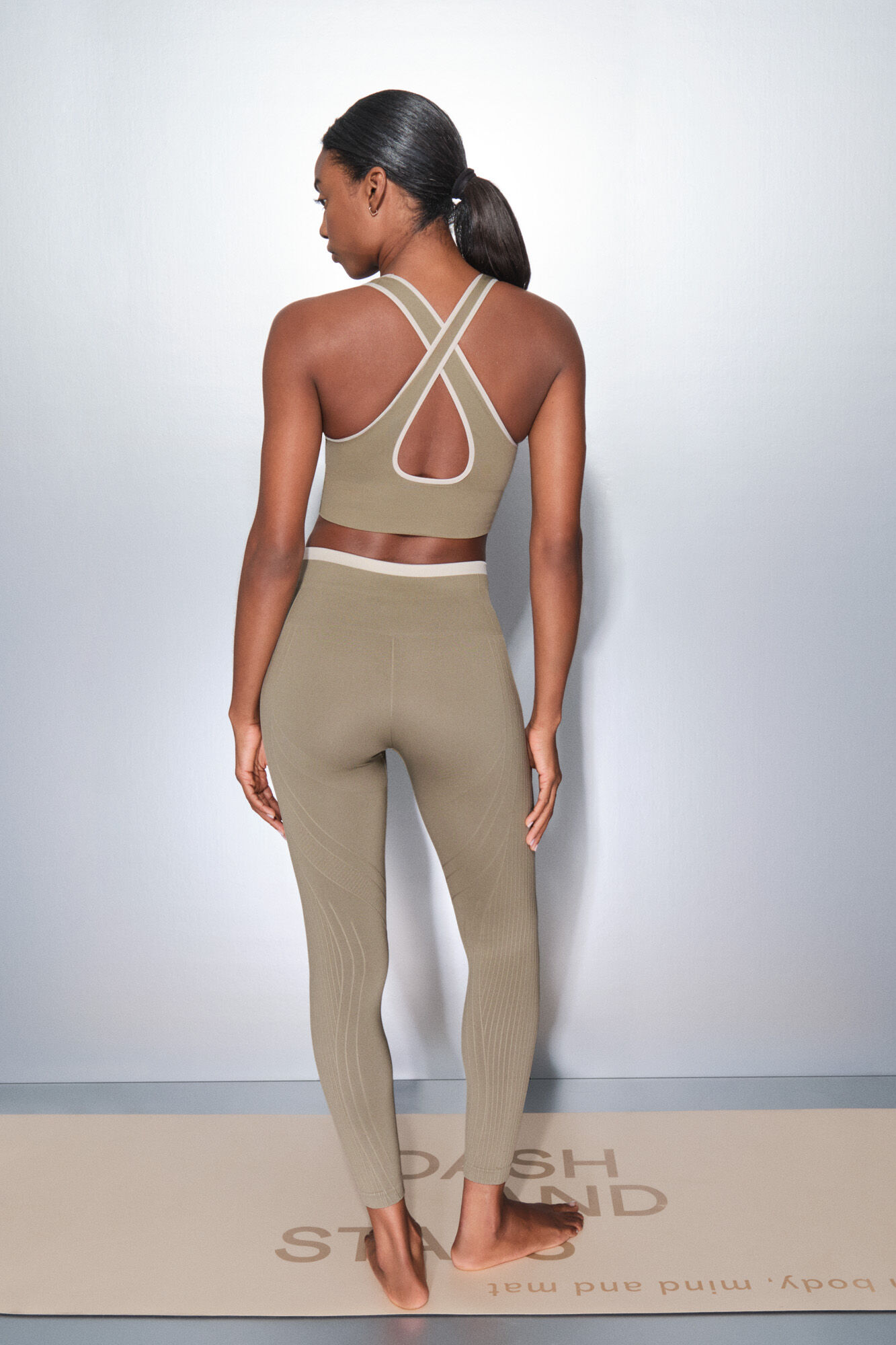 Dash and Stars Leggings longas c&aacute;qui SEM COSTURAS CONFORT&Aacute;VEIS verde