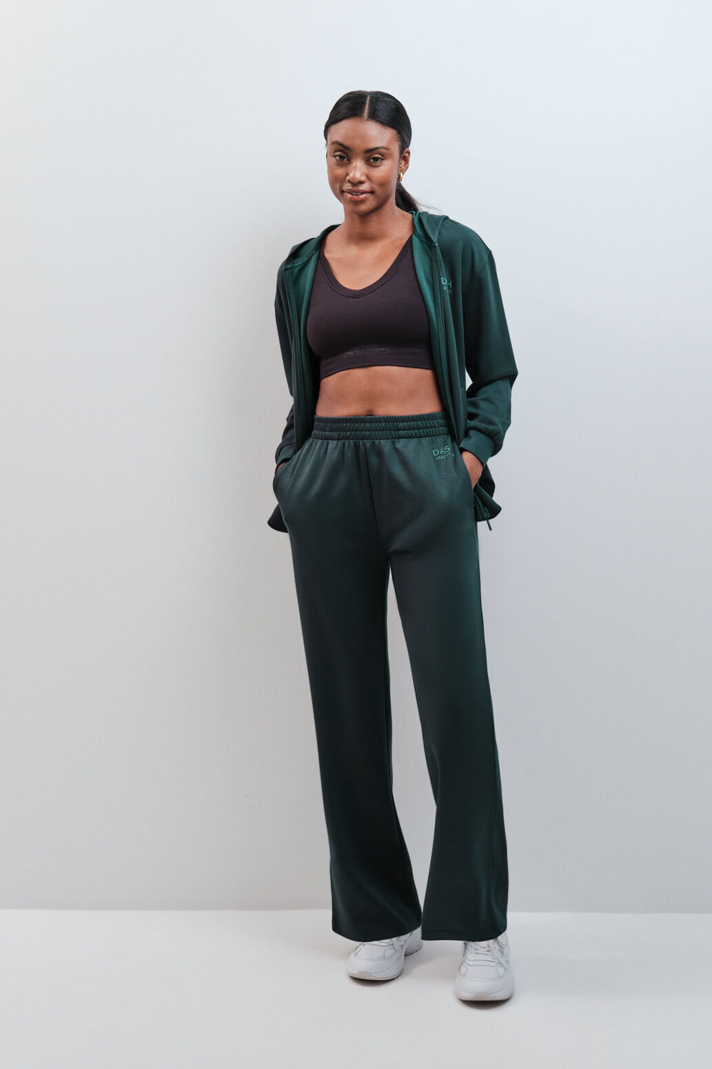 Dash and Stars Sweatshirt com capuz soft touch verde