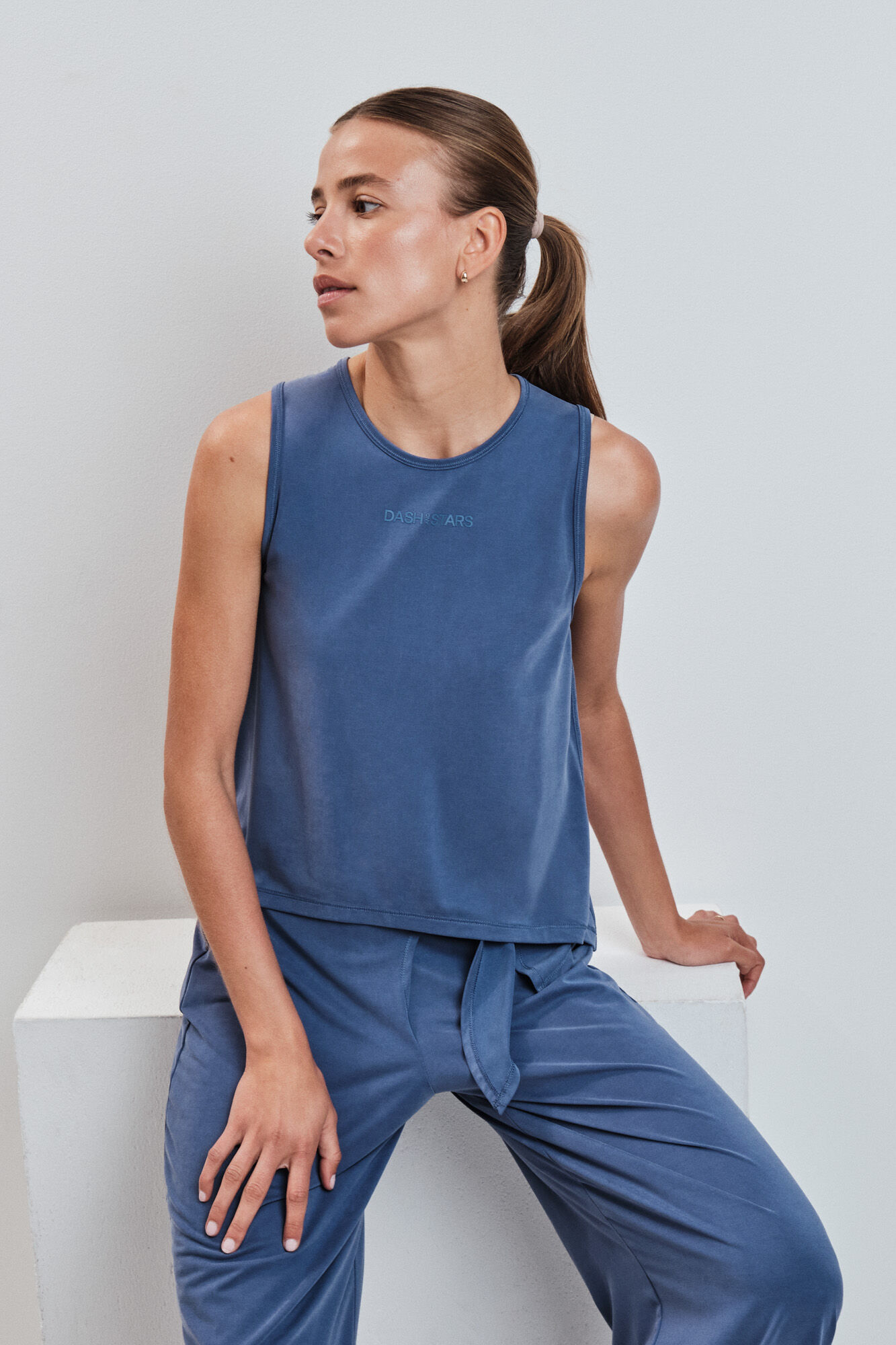 Dash and Stars T-shirt sem mangas soft touch azul