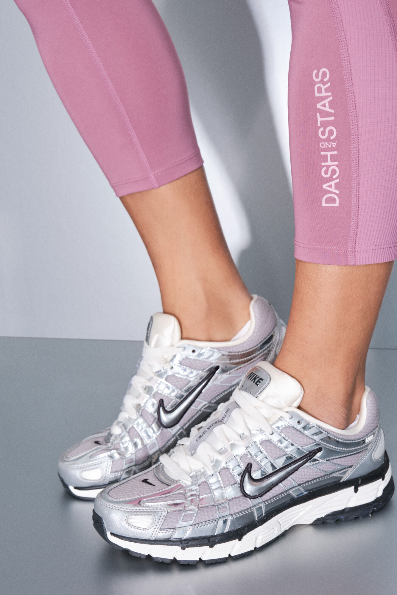 Dash and Stars Legging curta rosa 4D STRETCH rosa