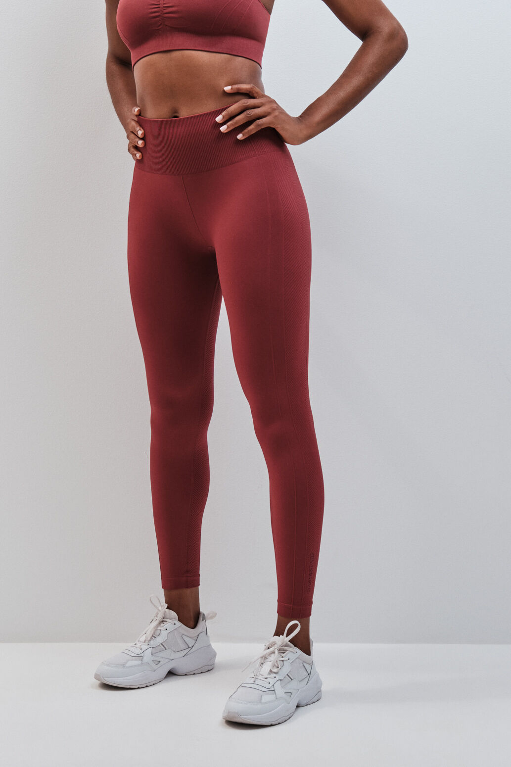 Dash and Stars Leggings compridos SEAMLESS COMFORT gren&aacute; vermelho