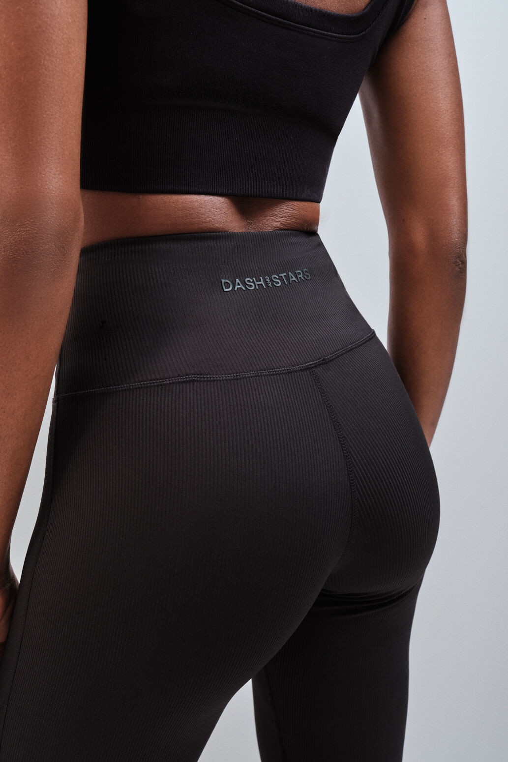 Dash and Stars Leggings flare canelados t&eacute;cnicos preto preto