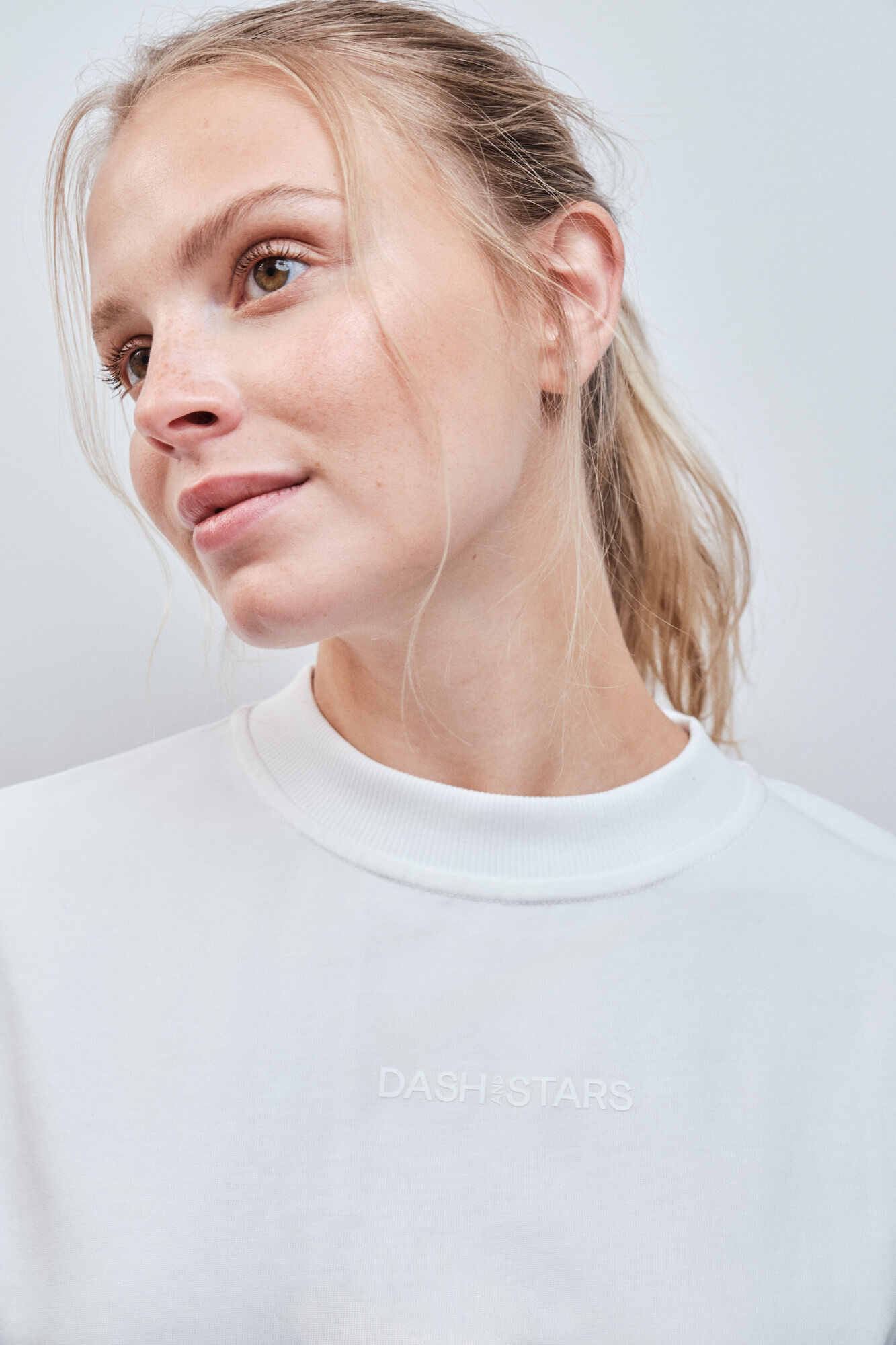 Dash and Stars T-shirt boxy 100% algod&atilde;o branco