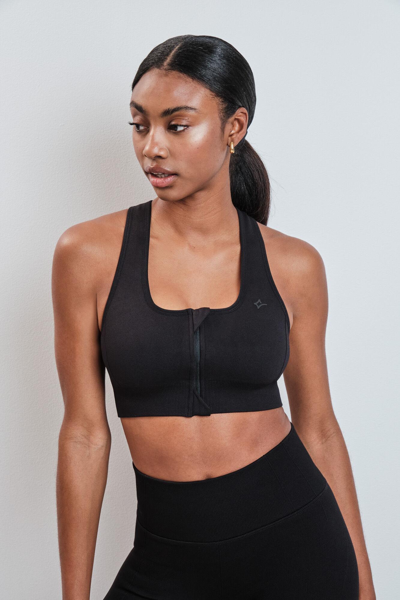 Dash and Stars Soutien desportivo fecho-&eacute;clair central SEAMLESS FIT preto preto