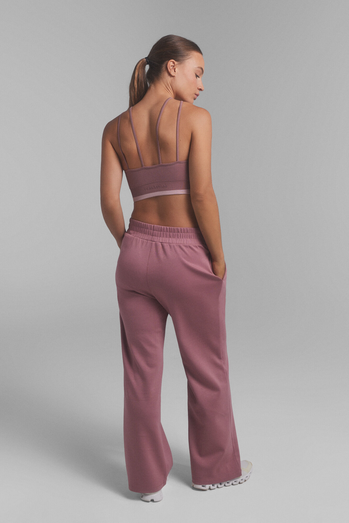 Dash and Stars Cal&ccedil;a jogger rosa suave.  rosa