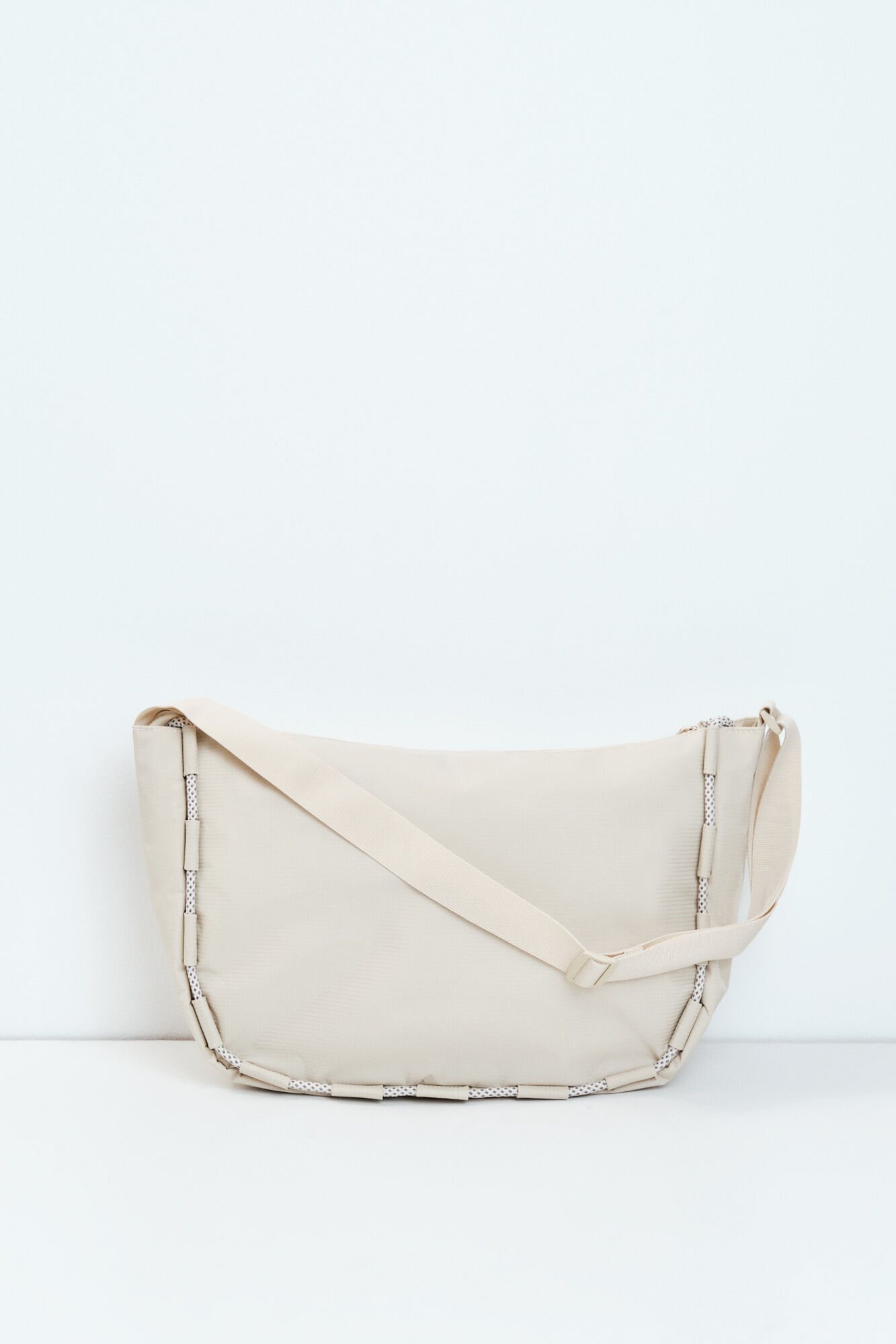 Dash and Stars Bolsa bandolera cruzada t&eacute;cnica marr&oacute;n nude
