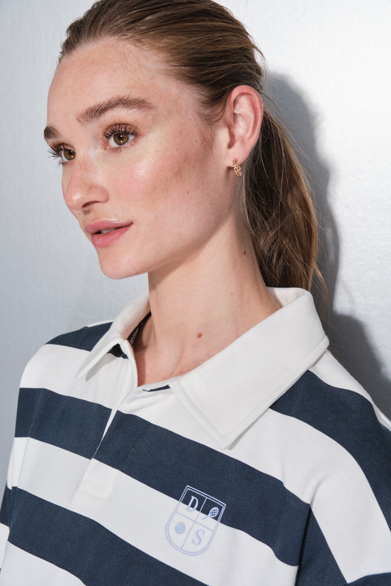 Dash and Stars Sweatshirt 100% algod&atilde;o com estampado riscas azul