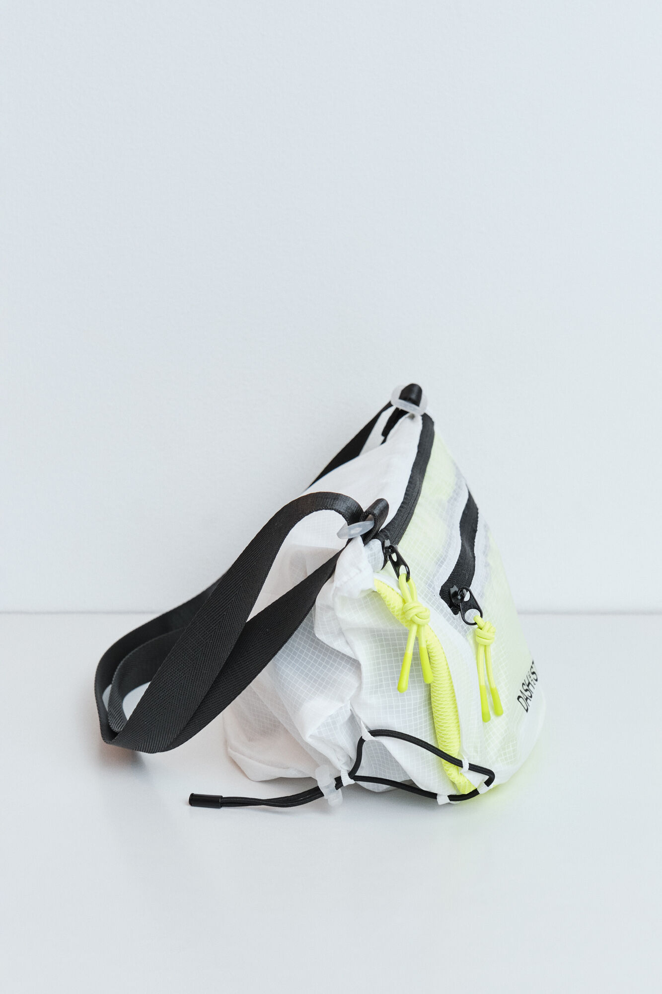 Dash and Stars Mala a tiracolo t&eacute;cnica branca beige