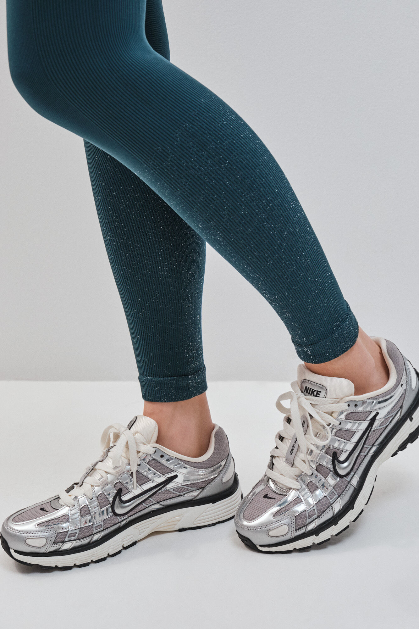 Dash and Stars Leggings SEAMLESS COMFORT verde lurex