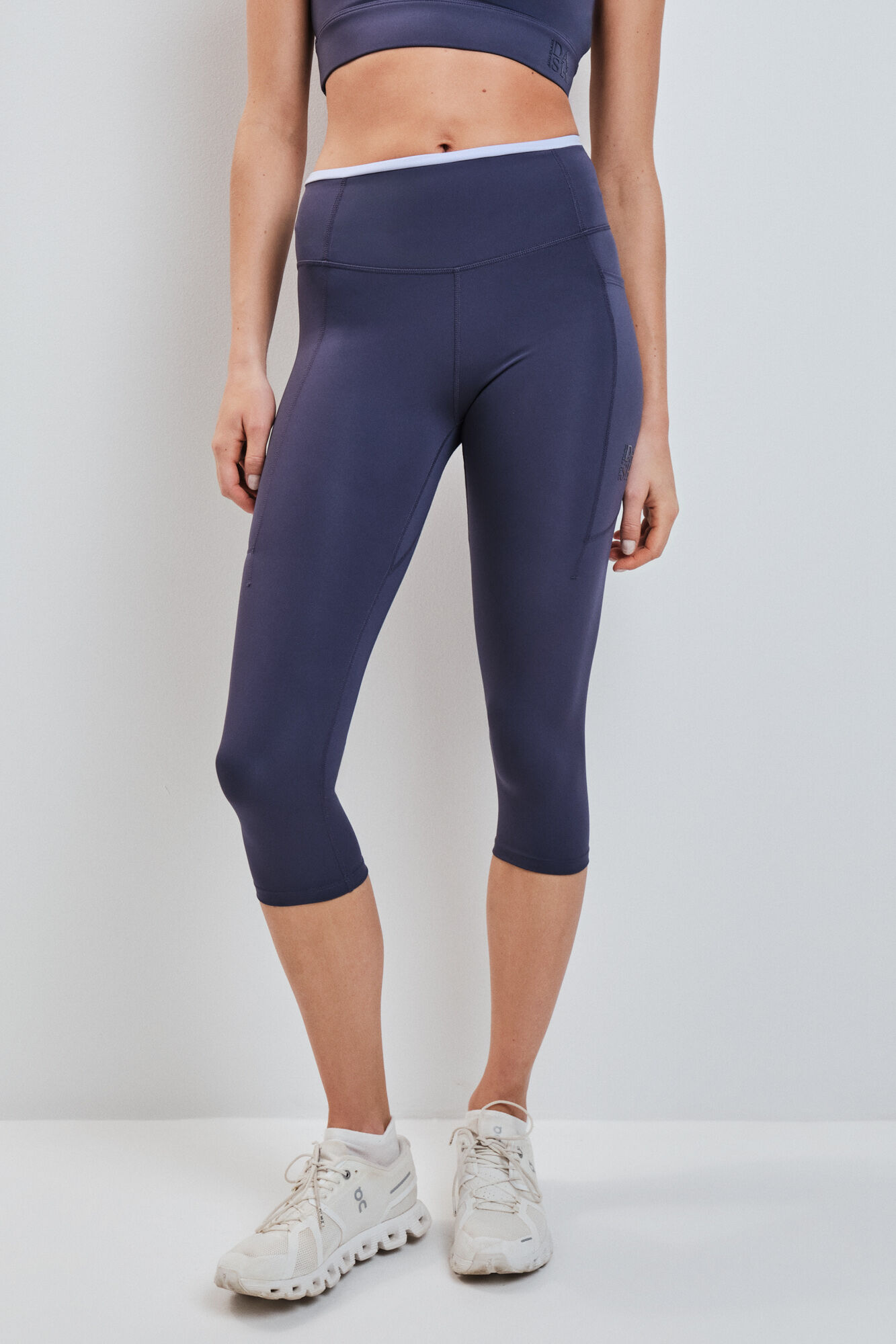 Dash and Stars Legging capri 4D STRETCH cinza cinzento