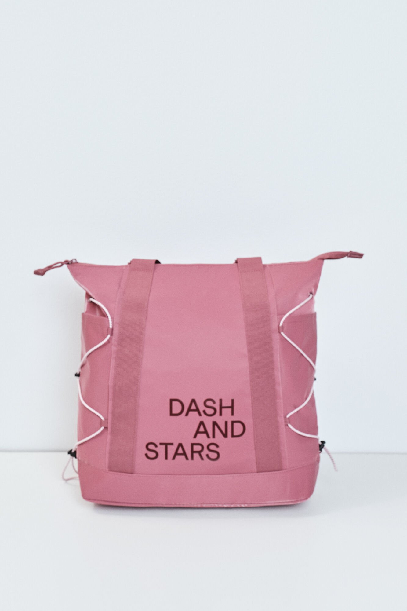 Dash and Stars Mochila multiposi&ccedil;&atilde;o preta
