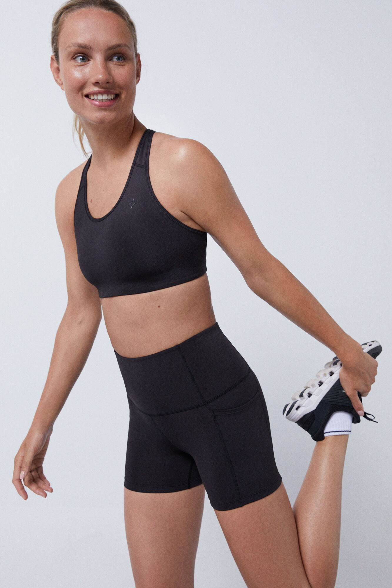 Ropa deportiva elastica 4D Nueva Coleccion Dash and Stars