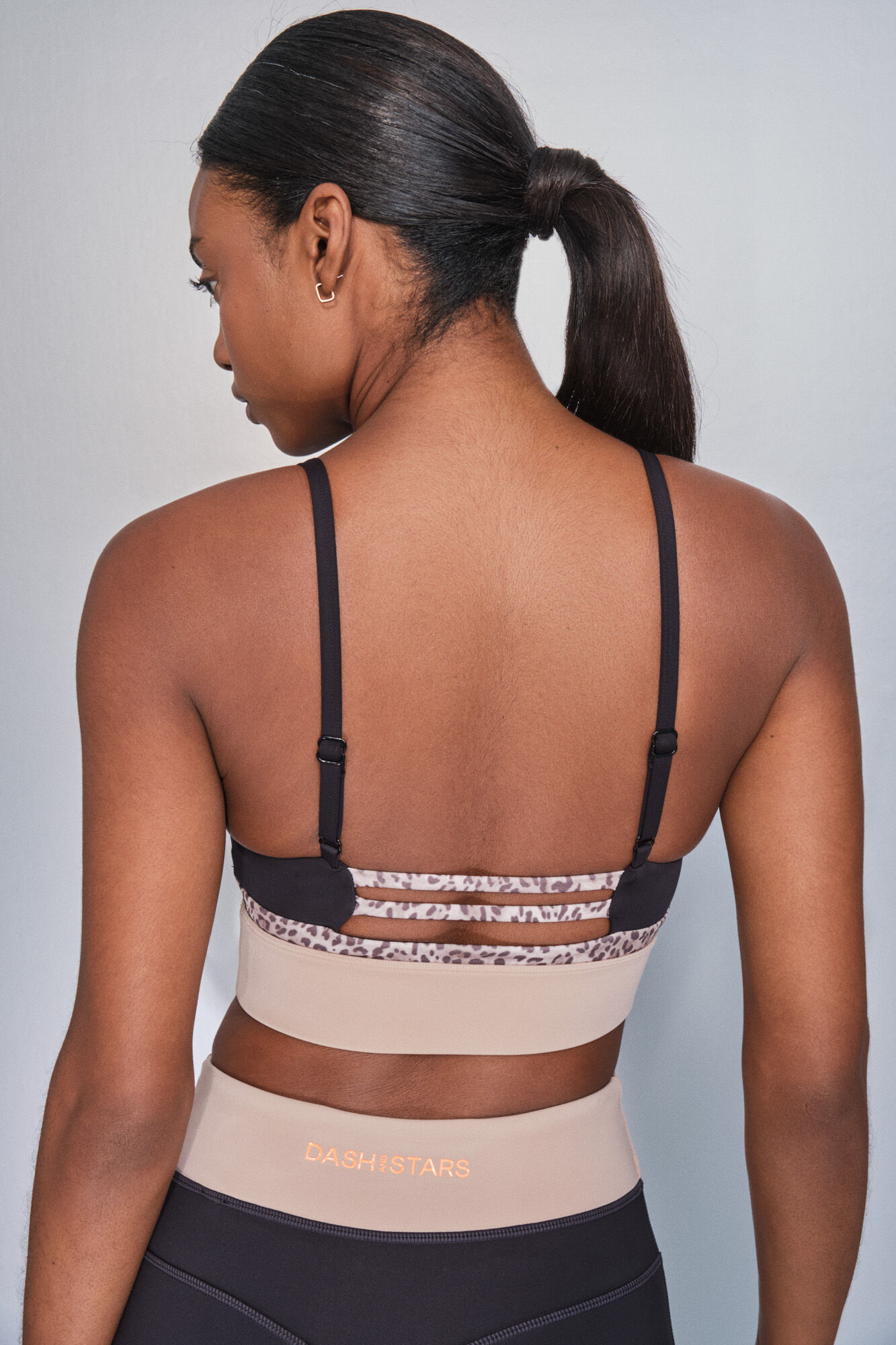 Dash and Stars Soutien desportivo 4D STRETCH preto com estampa animal 