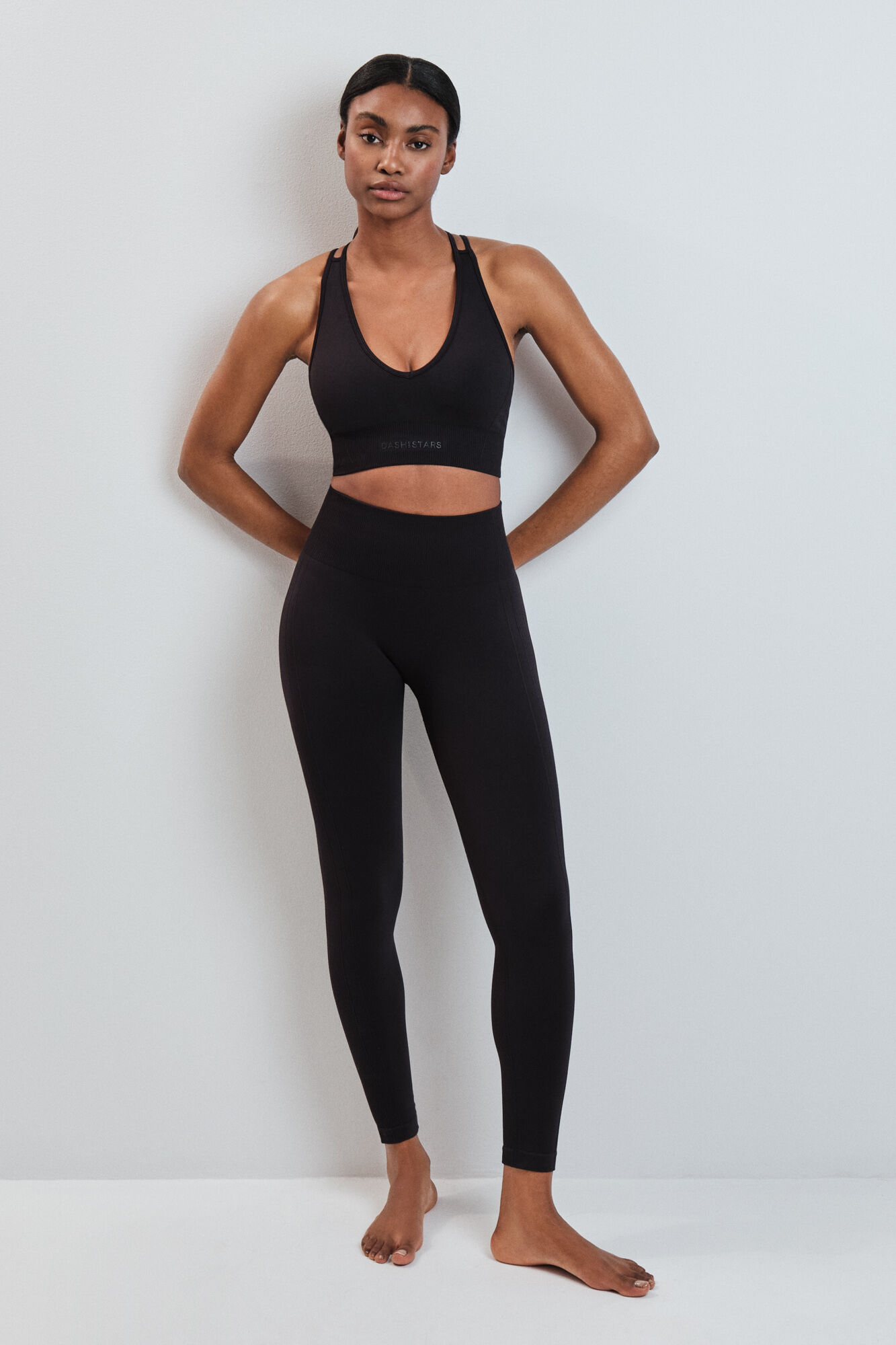 Dash and Stars Soutien desportivo SEAMLESS COMFORT preto preto