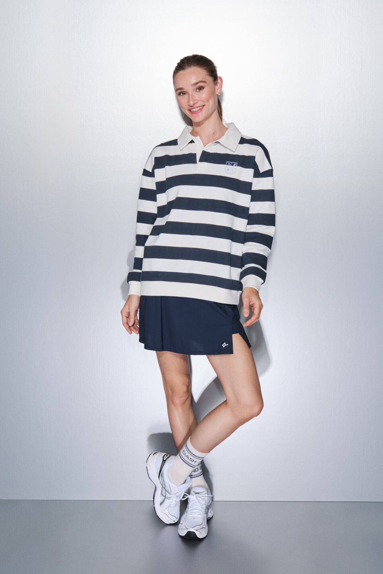 Dash and Stars Sweatshirt 100% algod&atilde;o com estampado riscas azul