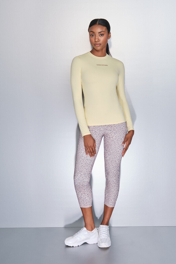 Dash and Stars Camiseta manga larga amarillo estampado