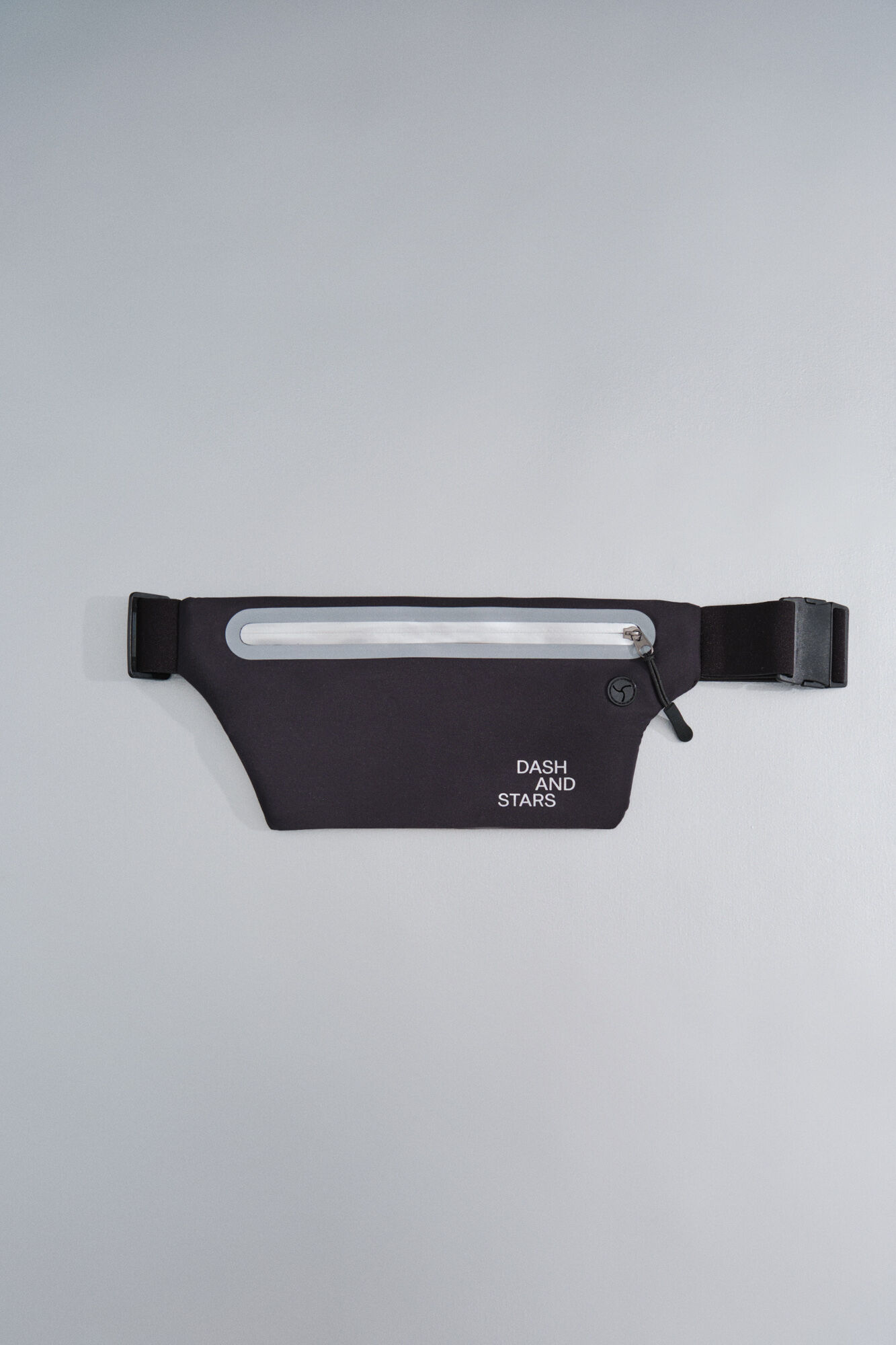 Dash and Stars Ri&ntilde;onera negra extra plana negro