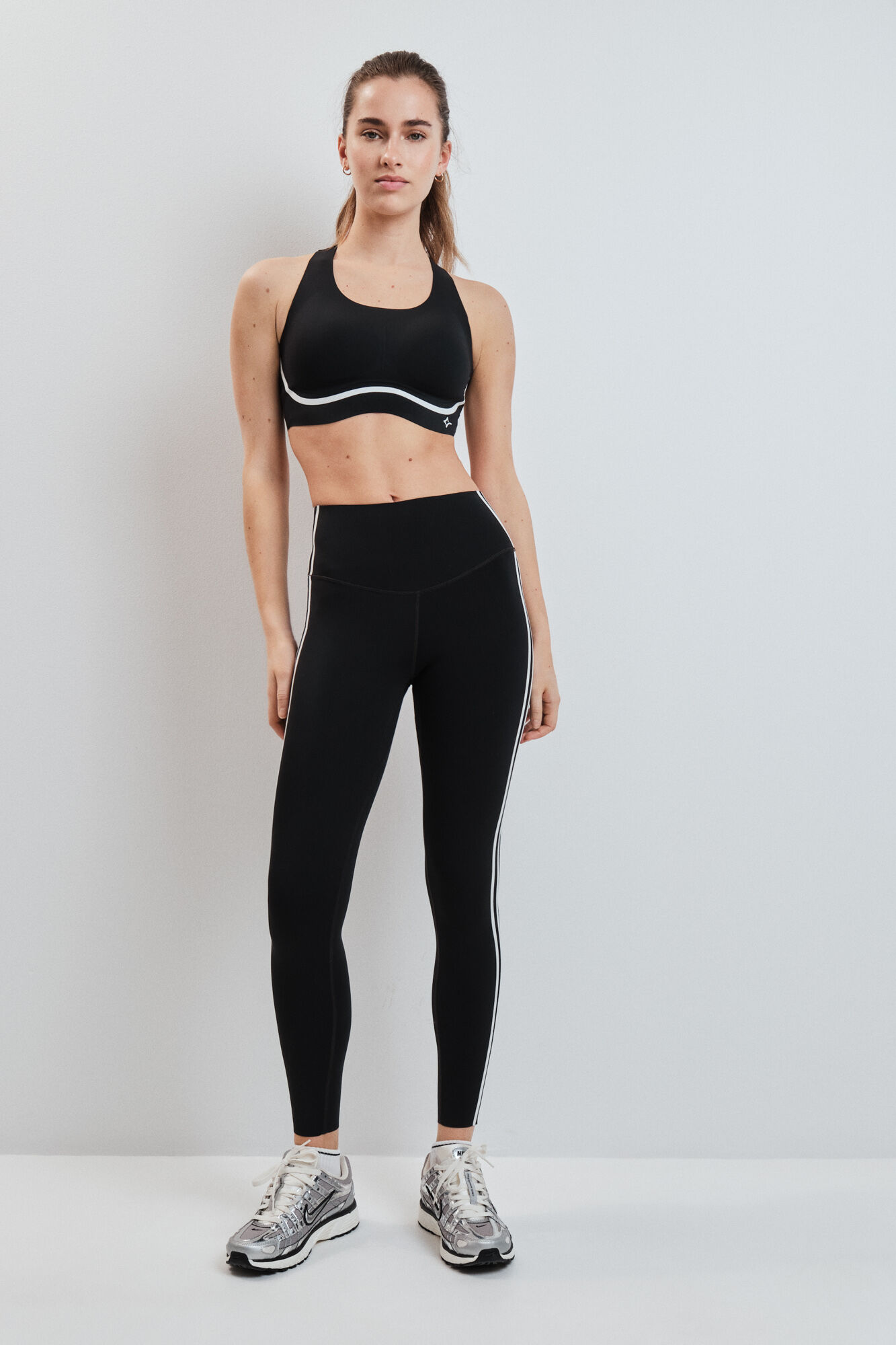 Dash and Stars Leggings COMPRESSIVE largo negro negro