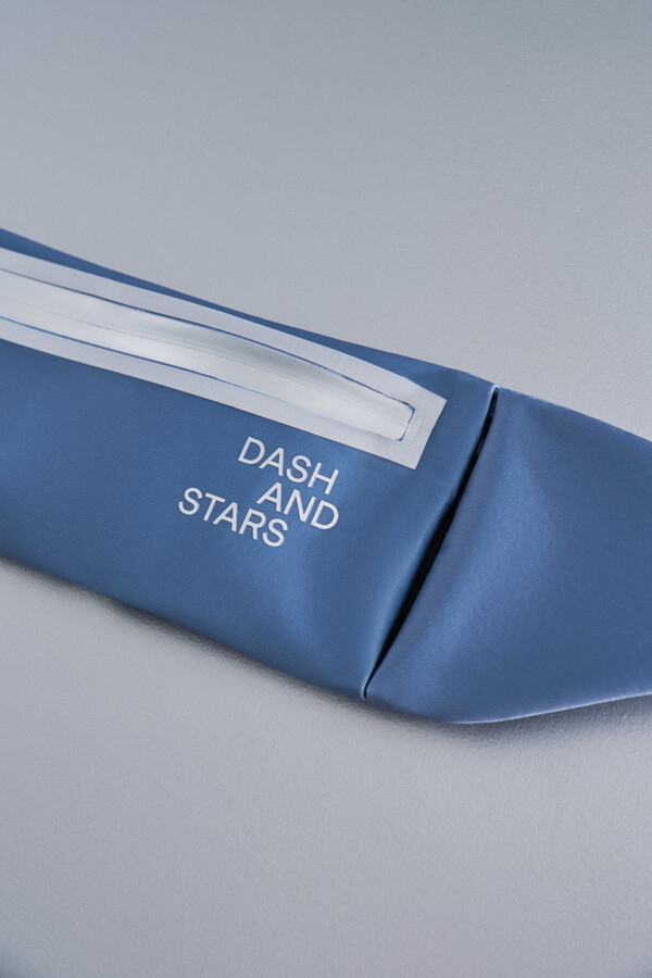 Dash and Stars Bolsa de cintura azul metálico azul