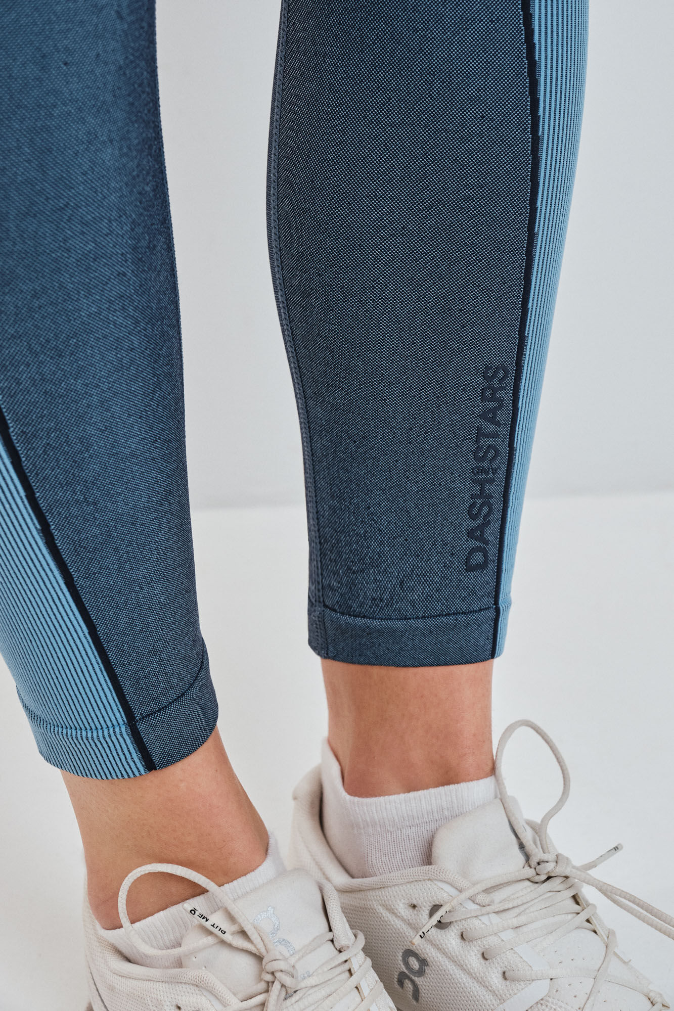 Dash and Stars Legging SEAMLESS COMFORT curta azul azul