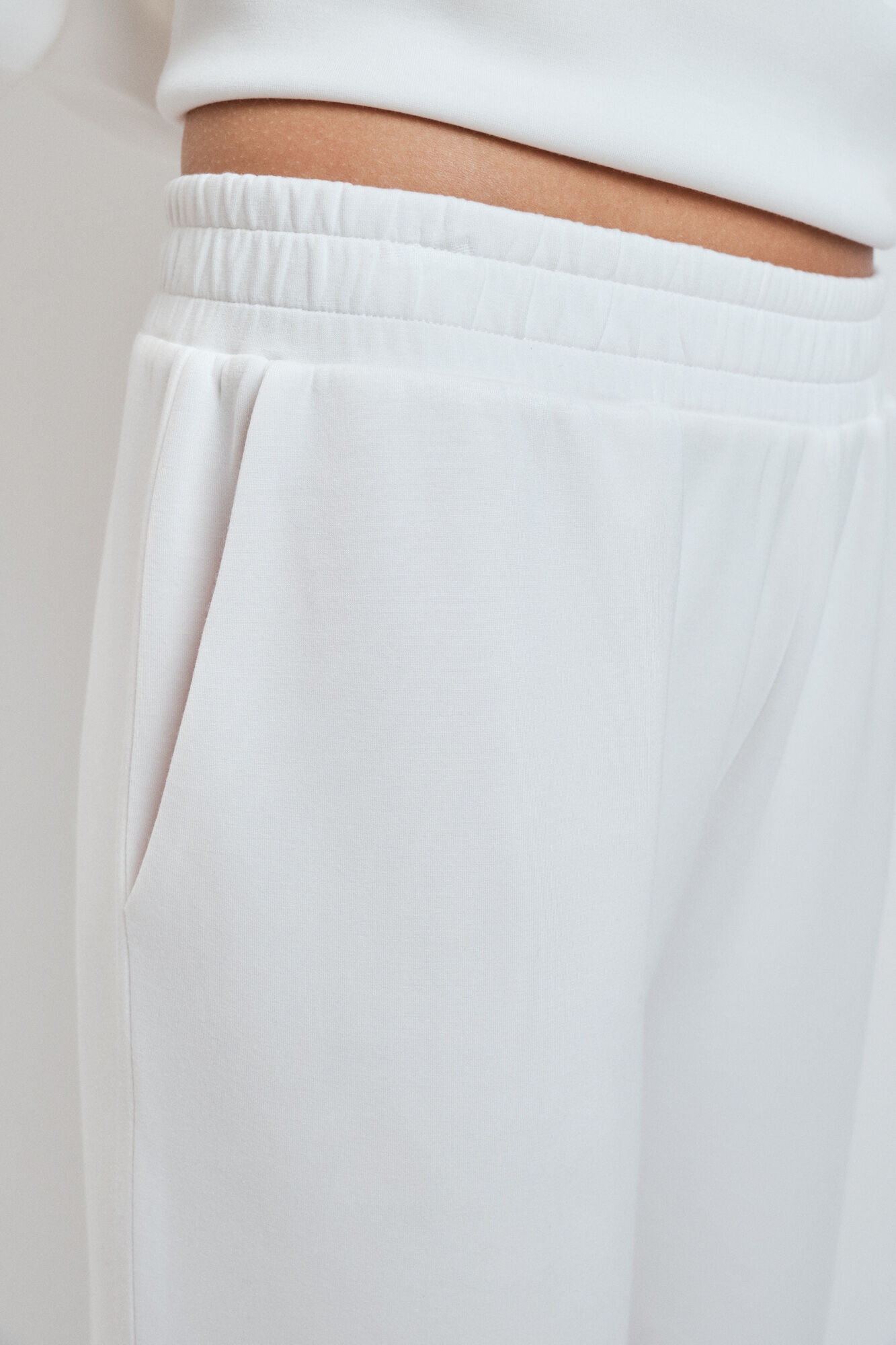 Dash and Stars Cal&ccedil;a comprida larga branca beige