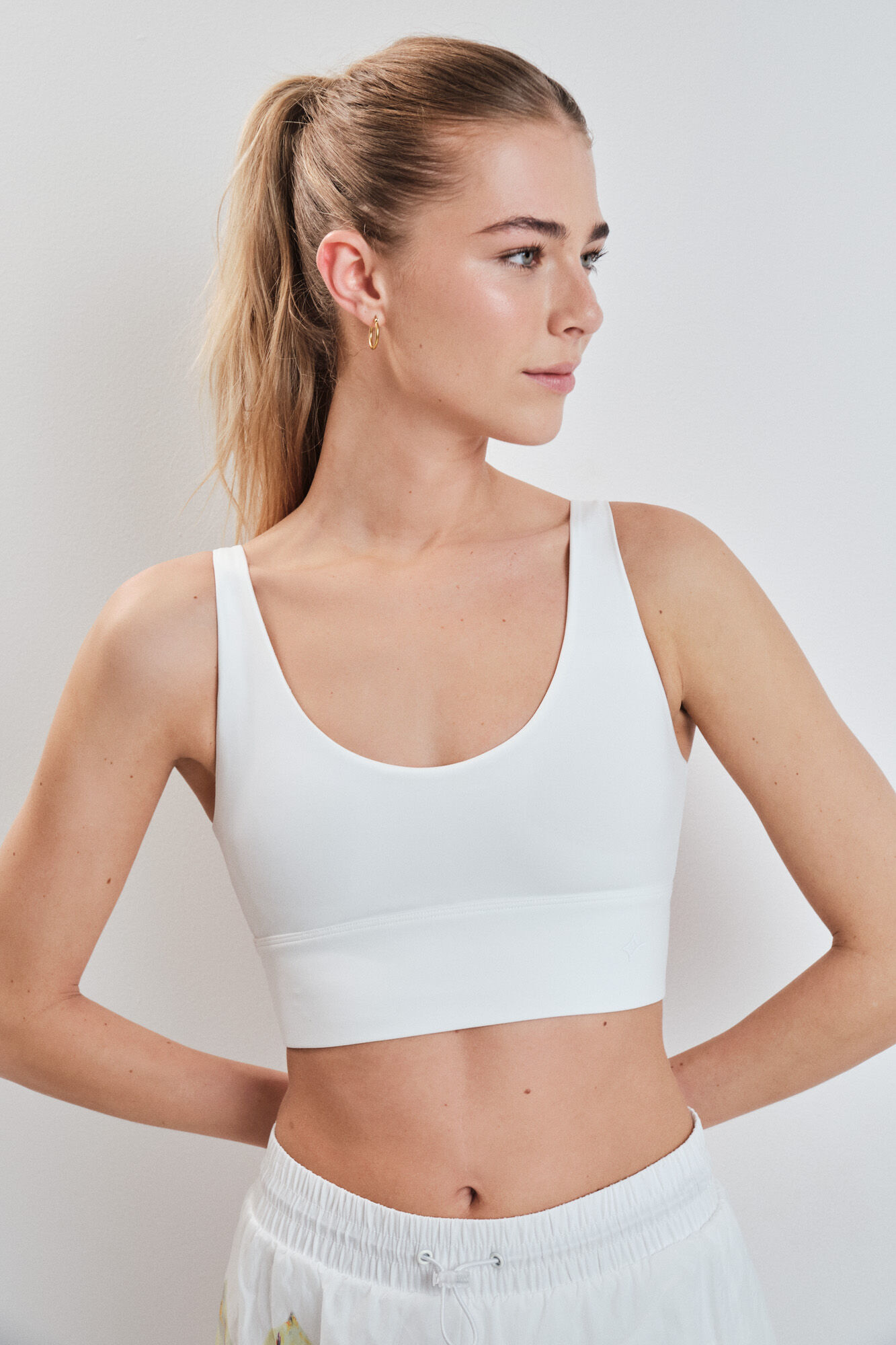 Dash and Stars Soutien desportivo crop 4D Stretch branco
