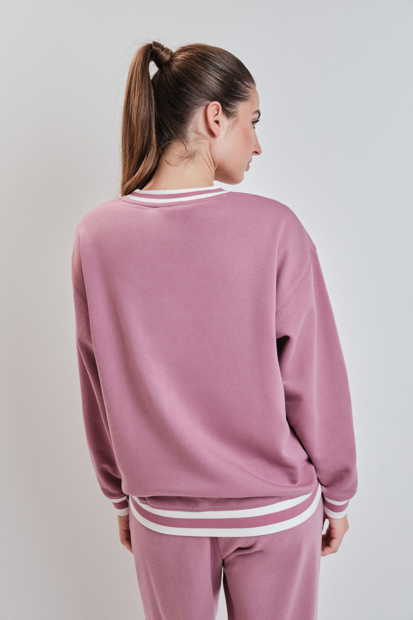 Dash and Stars Sweatshirt college em felpa rosa rosa