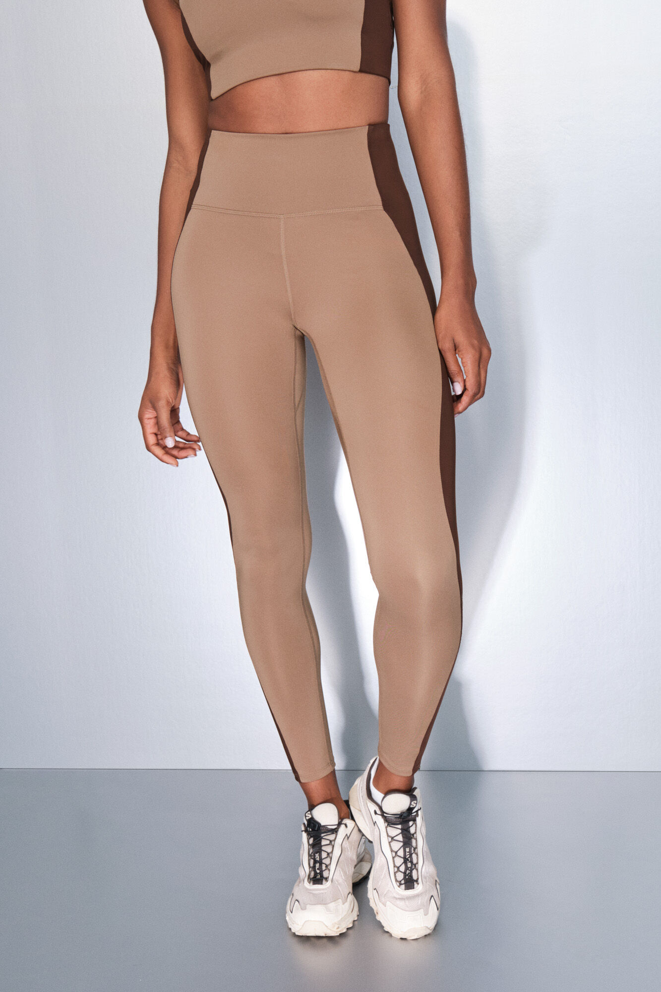 Dash and Stars Leggings 4D STRETCH color block nude