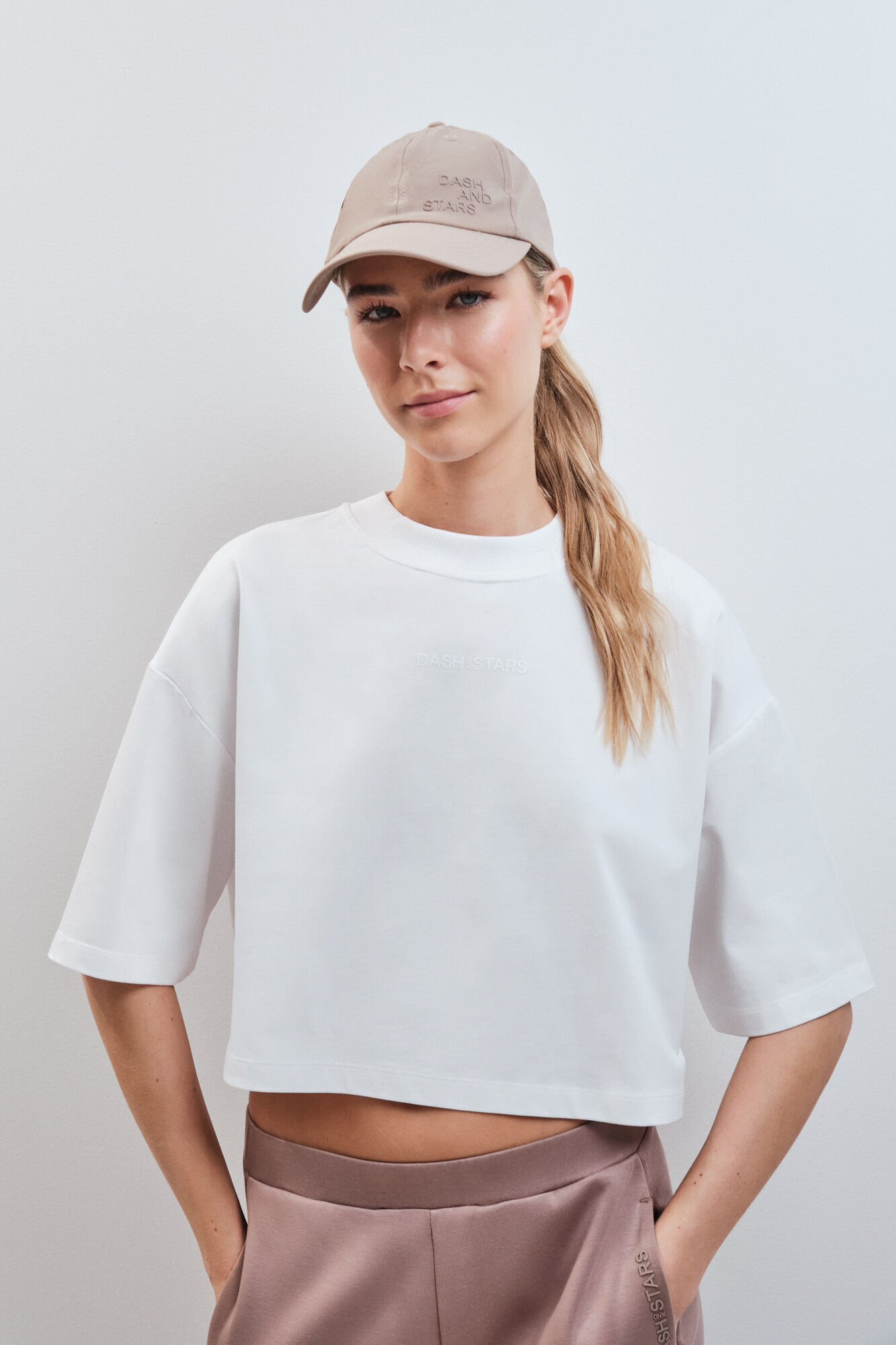 Dash and Stars T-shirt boxy 100% algod&atilde;o branco