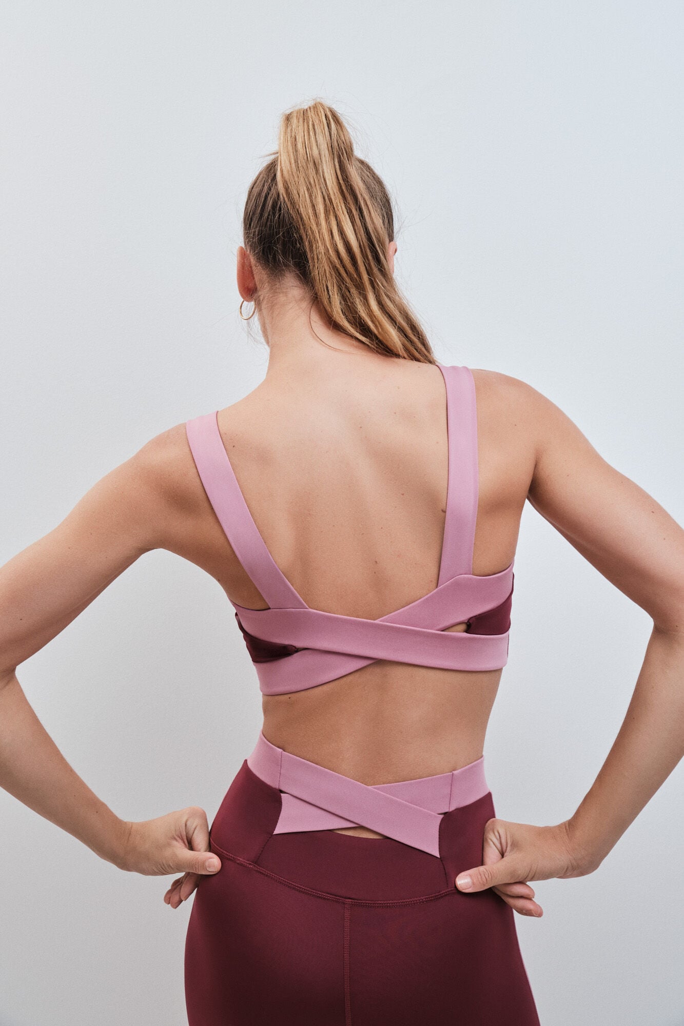 Dash and Stars Soutien desportivo bandeau 4D Stretch burgundy vermelho