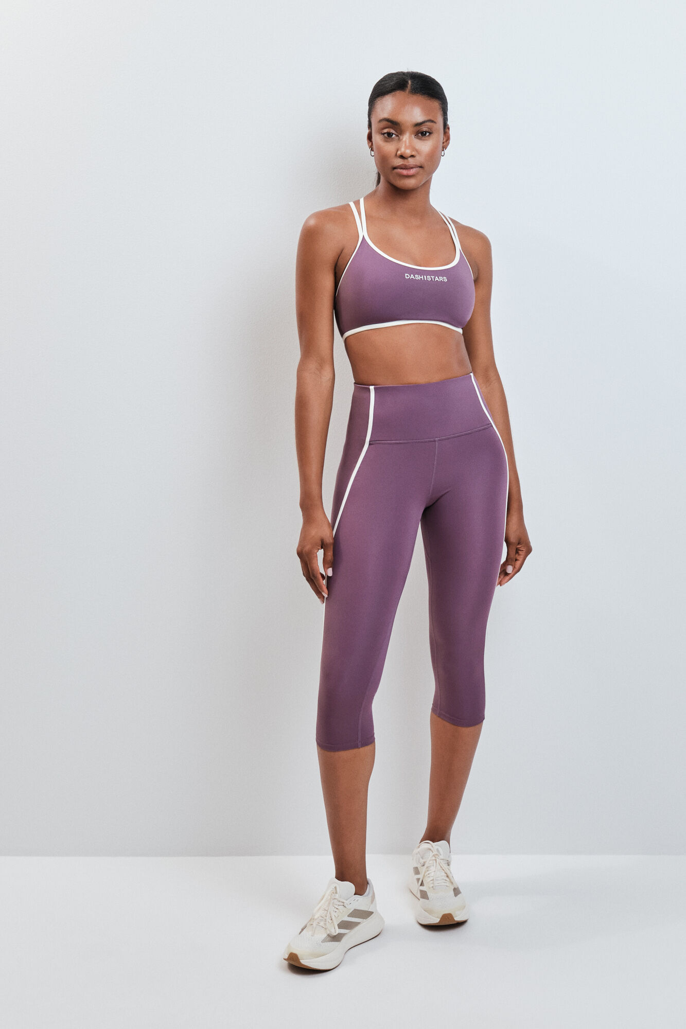 Dash and Stars Leggings pirata 4D STRETCH morado