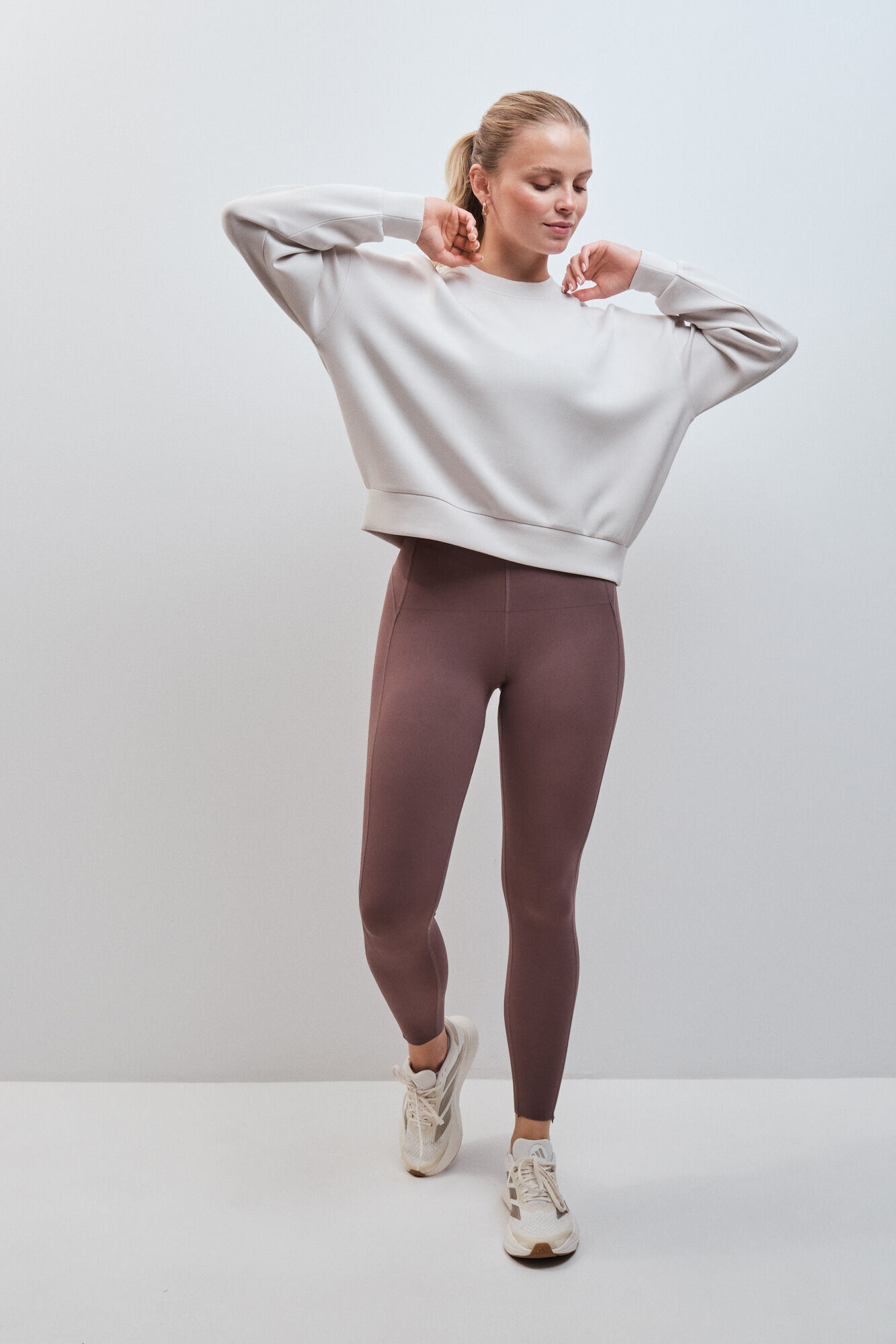 Dash and Stars Leggings COMPRESSIVE largo marr&oacute;n