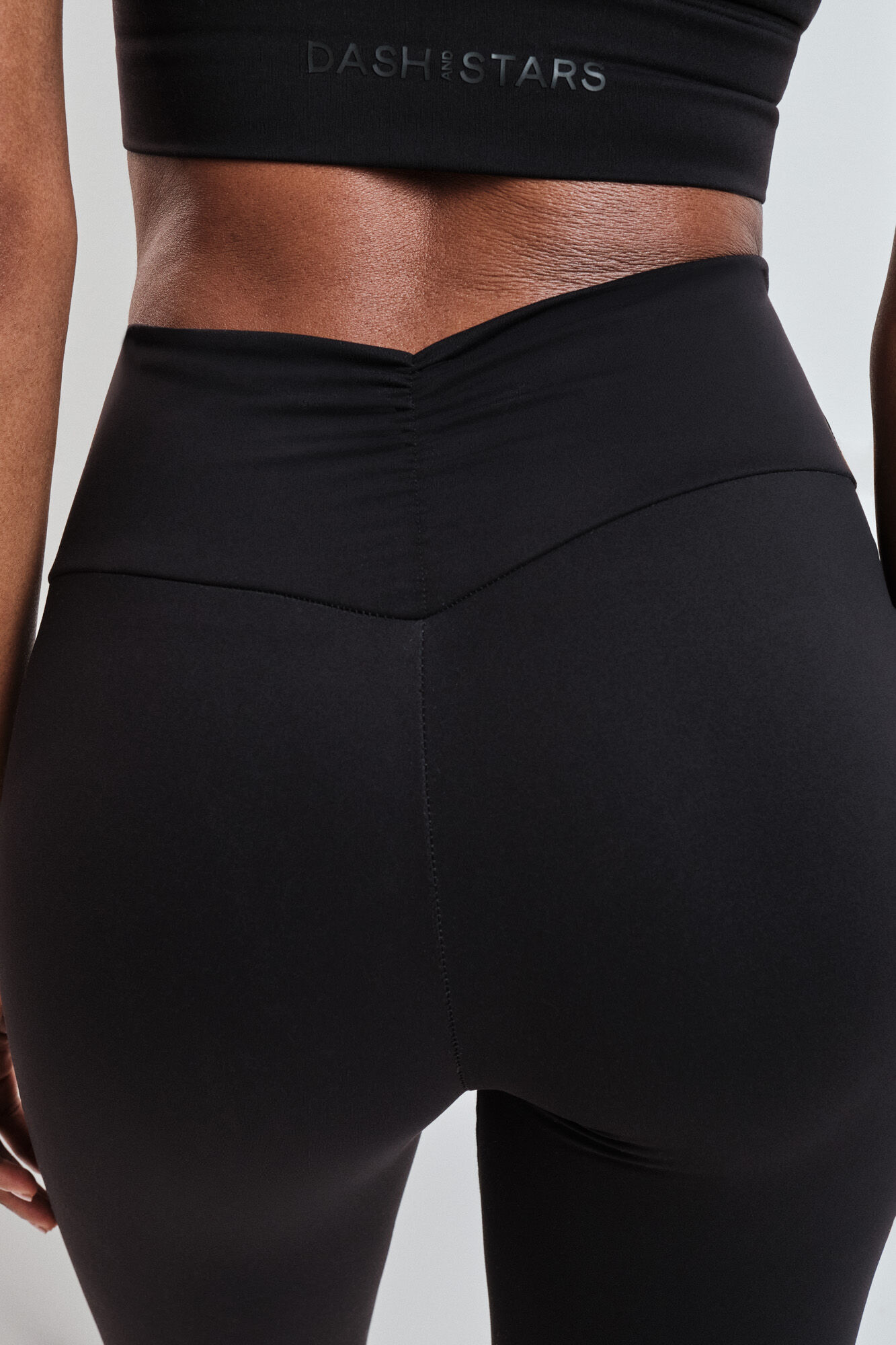 Dash and Stars Legging SOFT MOVE comprida preta preto